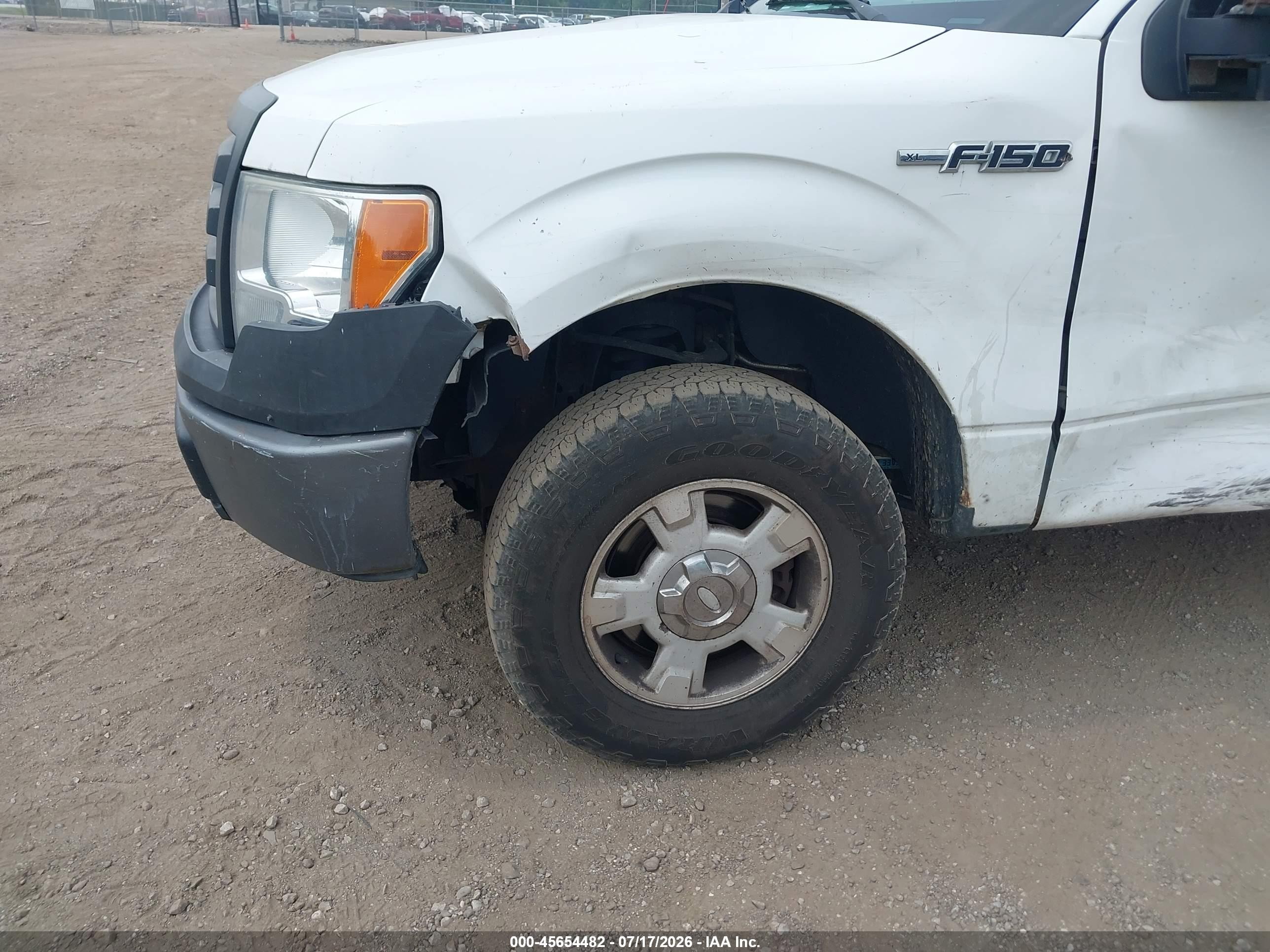 2011 Ford F-150 Xl White vin: 1FTFX1EFXBKD57301