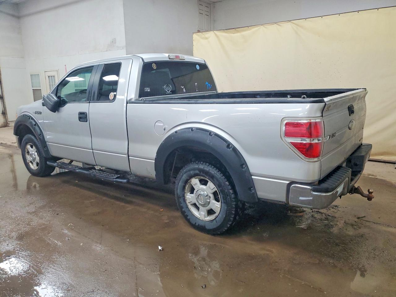 2012 Ford F150 Super Cab Silver vin: 1FTFX1EFXCFA06396