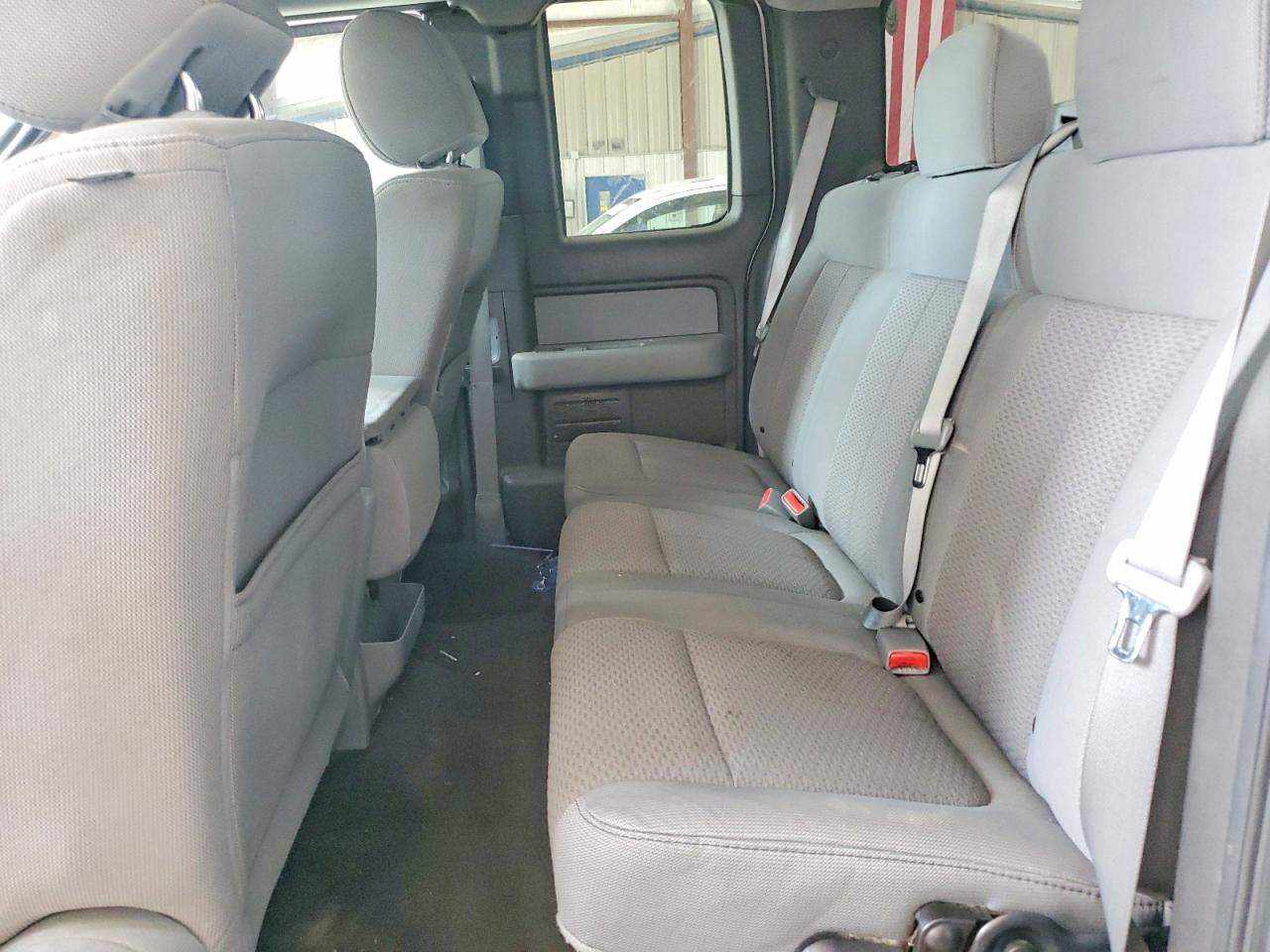 2012 Ford F150 Super Cab White vin: 1FTFX1EFXCFA18919