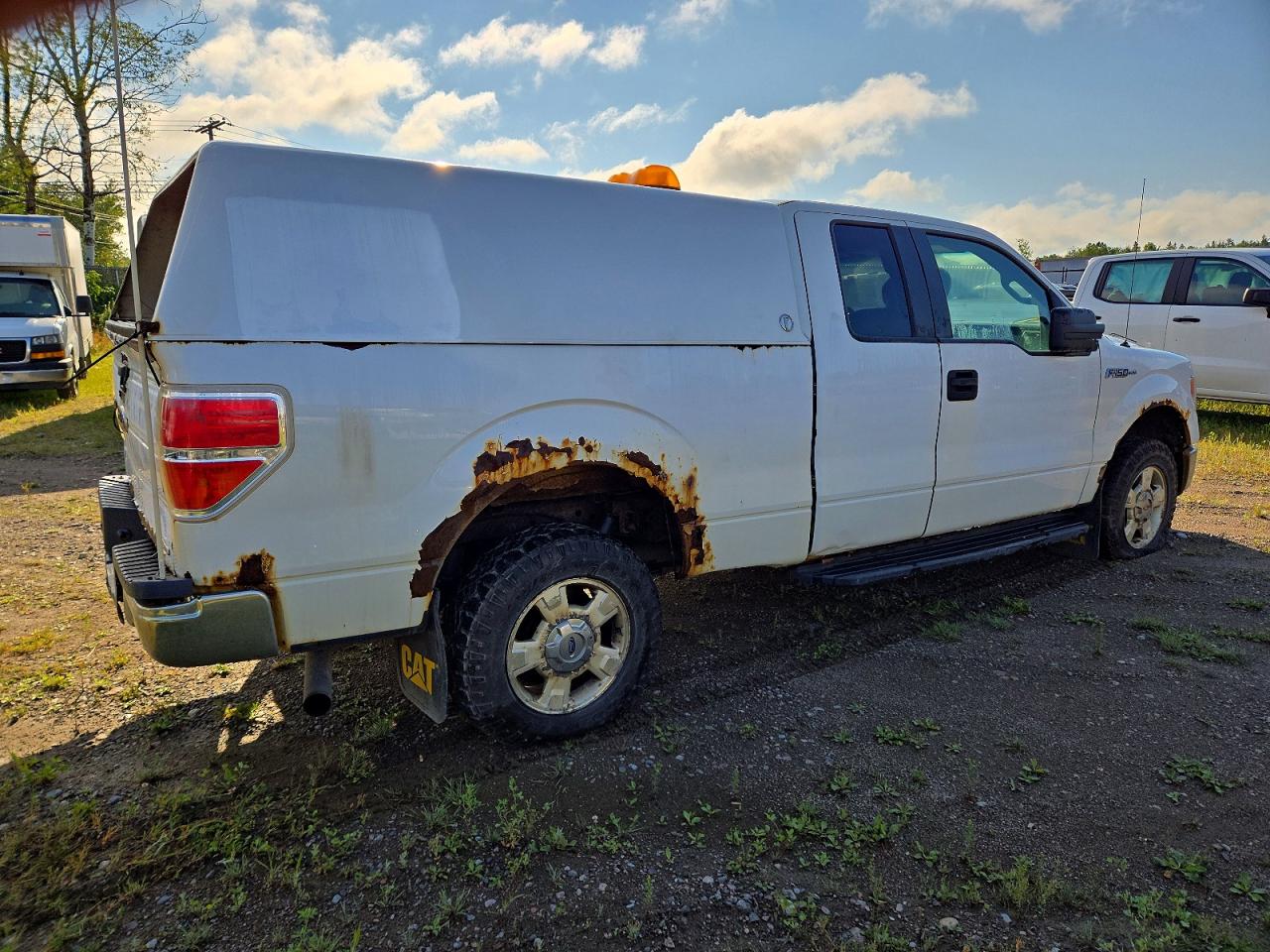 2012 Ford F150 Super Cab Белый vin: 1FTFX1EFXCFB75771