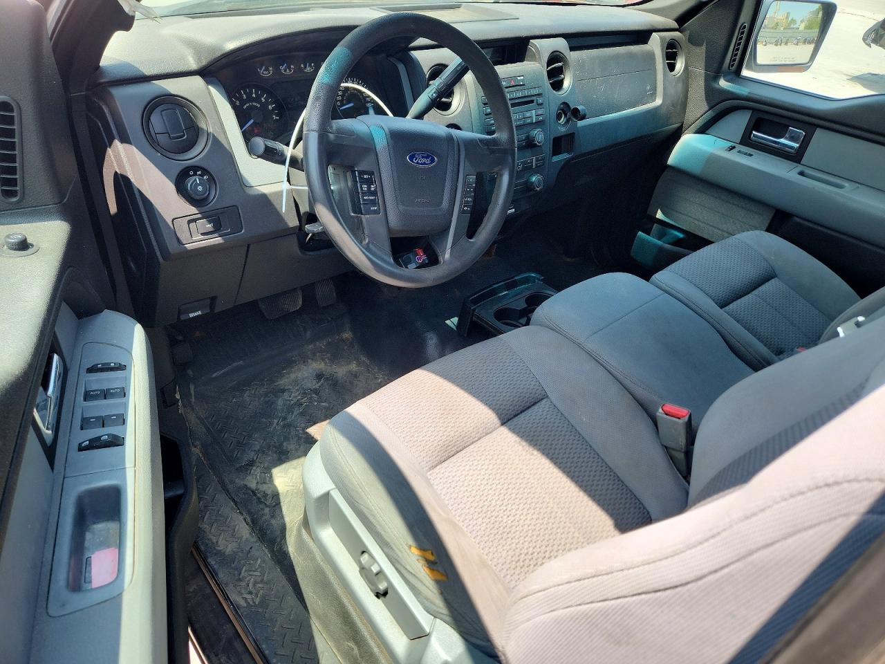 2012 Ford F150 Super Cab Silver vin: 1FTFX1EFXCFC22328