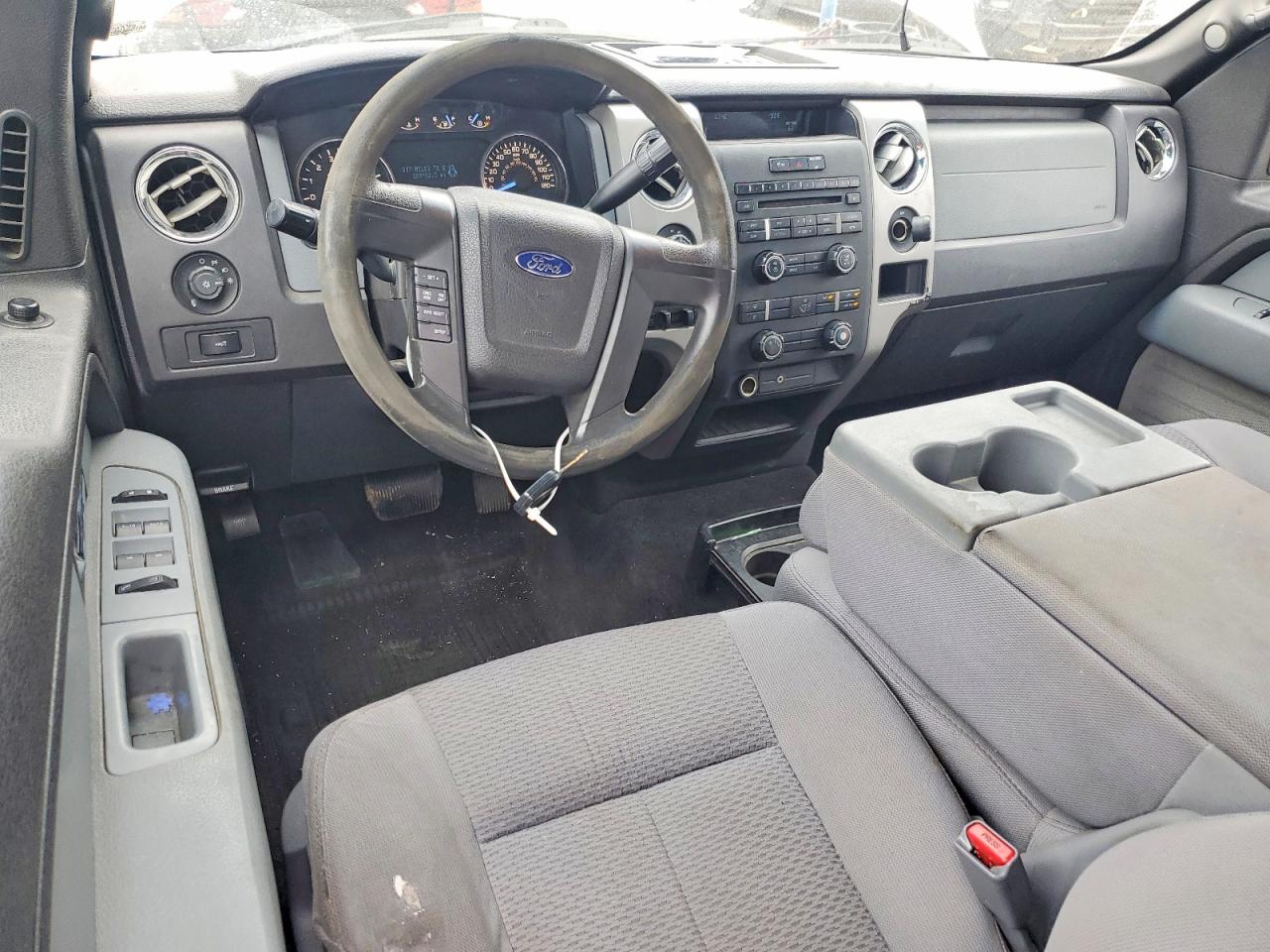 2012 Ford F150 Super Cab White vin: 1FTFX1EFXCFC41073