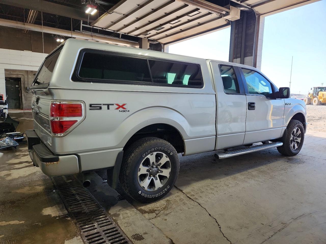 2012 Ford F150 Super Cab Silver vin: 1FTFX1EFXCFD07931