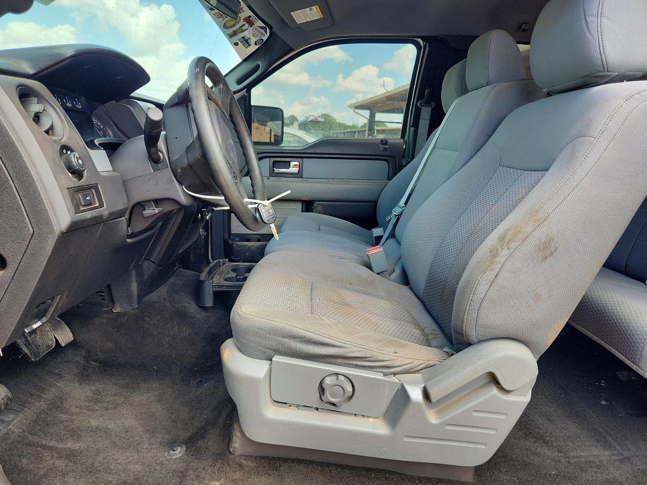 2013 Ford F150 Super Cab Silver vin: 1FTFX1EFXDFD03833