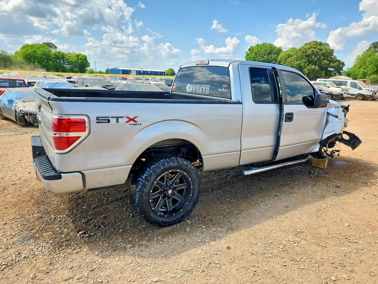2013 Ford F150 Super Cab Silver vin: 1FTFX1EFXDFD03833