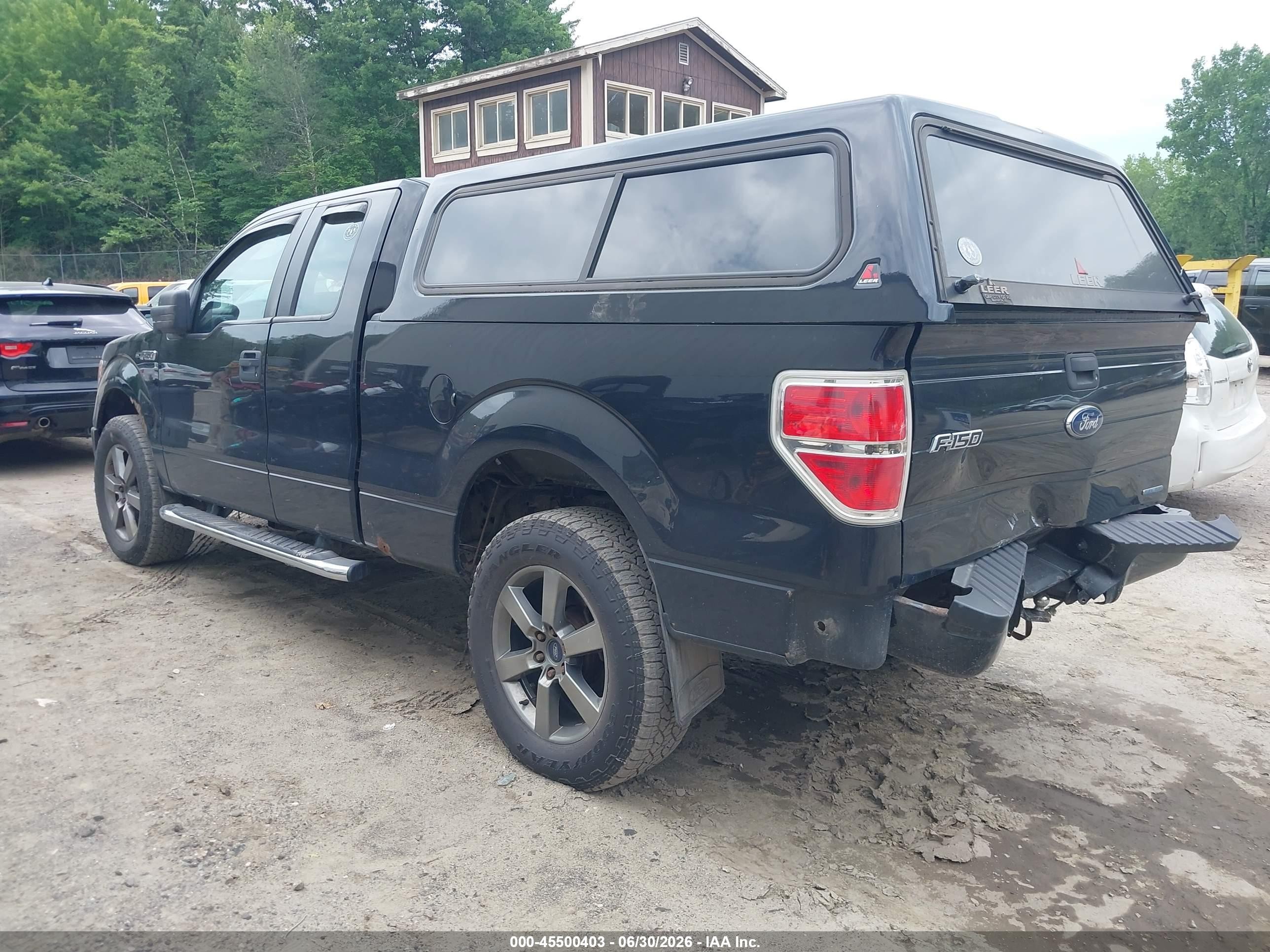 2013 Ford F-150   vin: 1FTFX1EFXDFD07672