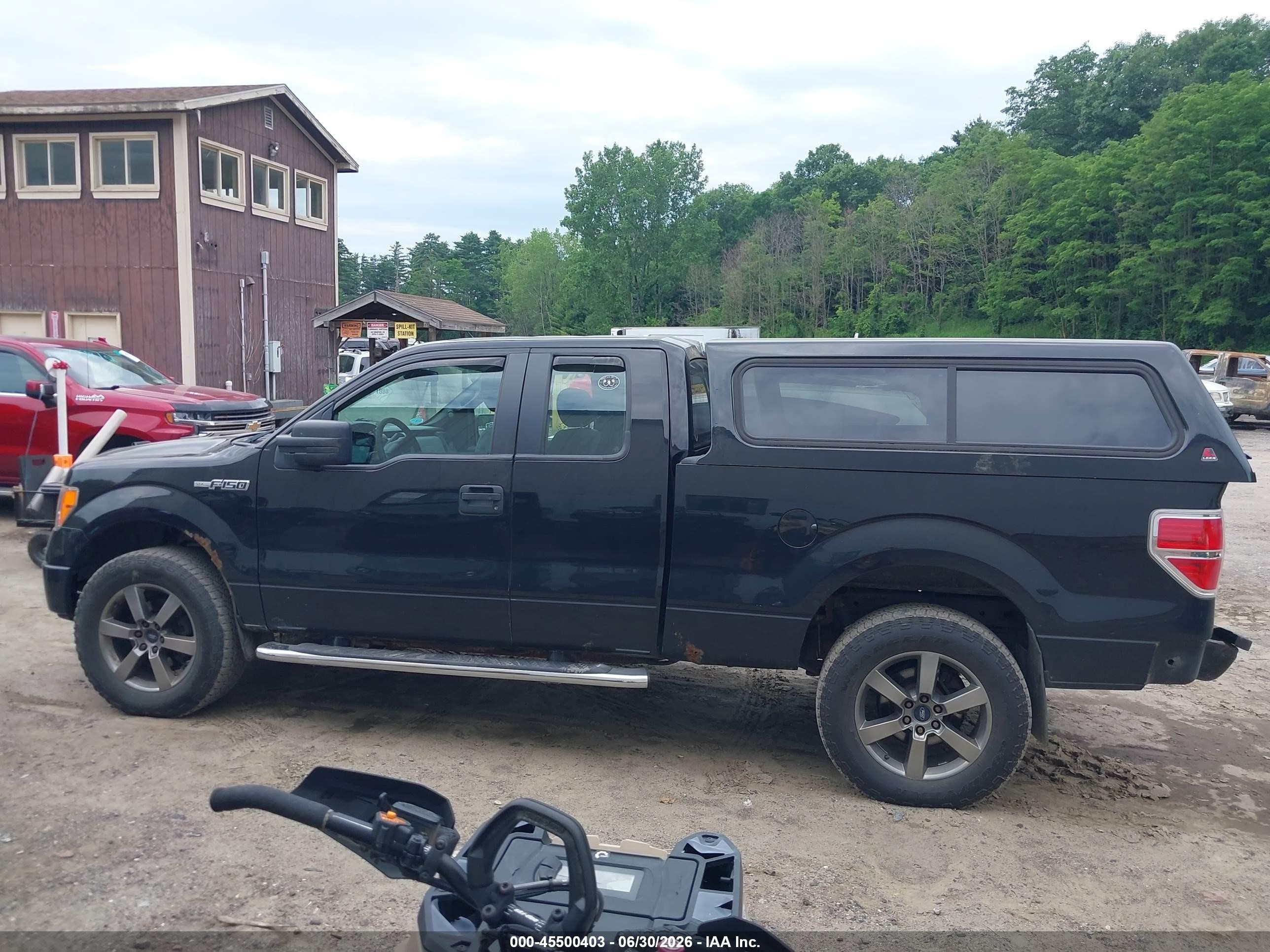 2013 Ford F-150   vin: 1FTFX1EFXDFD07672