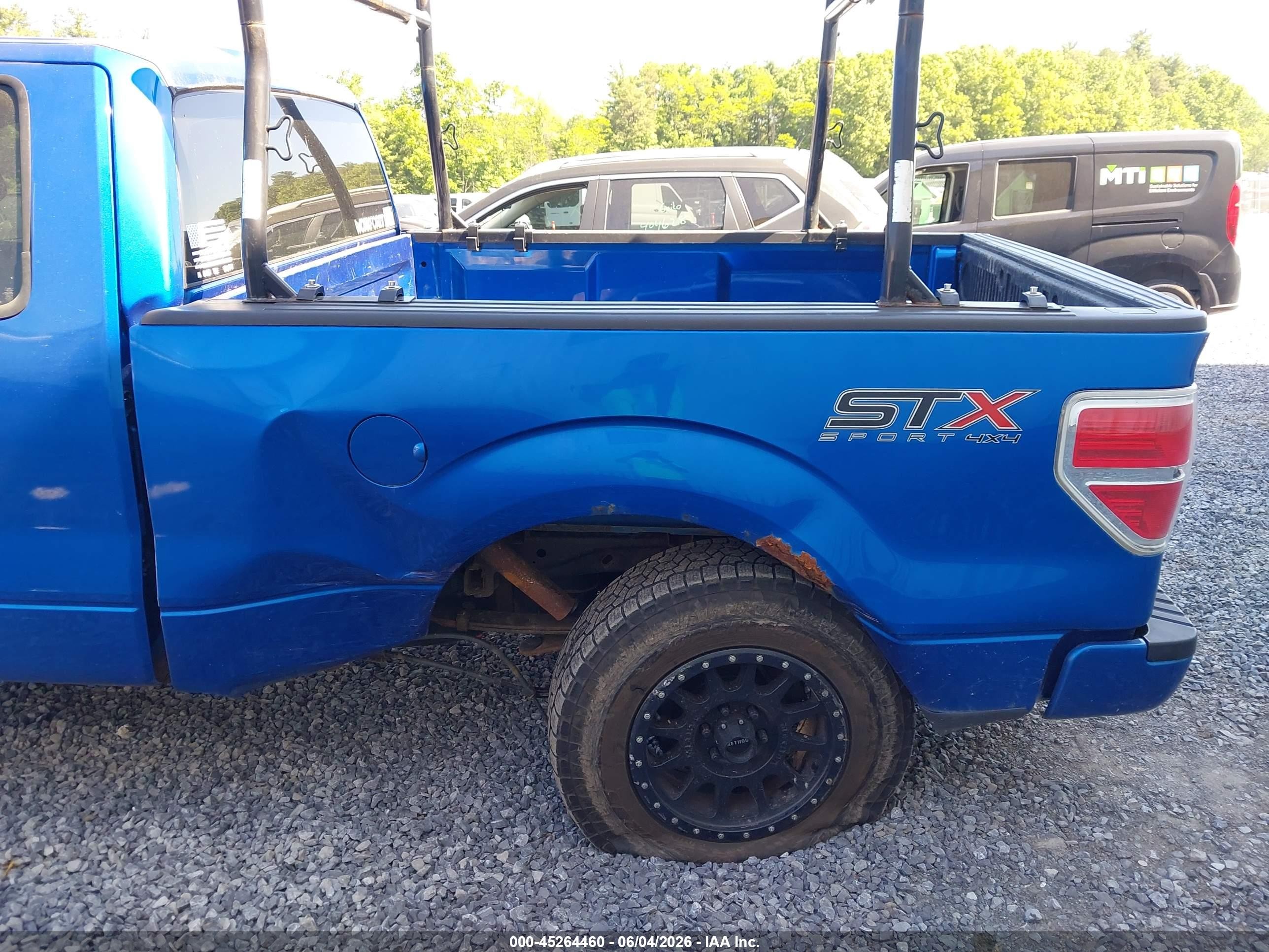2014 Ford F-150 Stx Blue vin: 1FTFX1EFXEFB96137