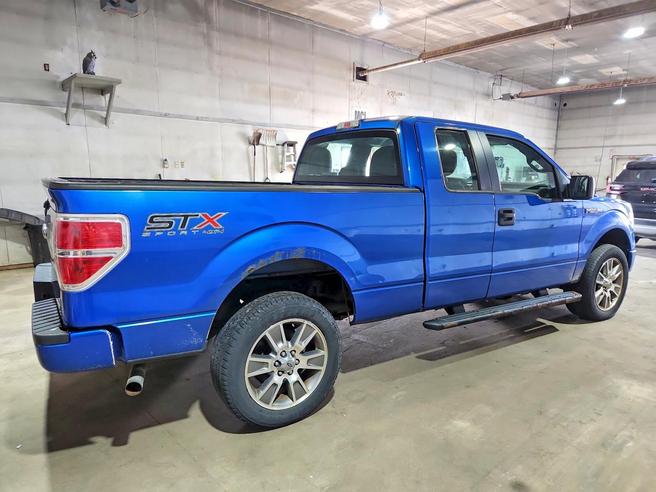 2014 Ford F150 Super Cab Blue vin: 1FTFX1EFXEFC68048