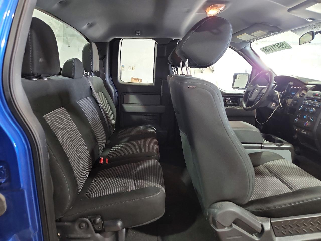 2014 Ford F150 Super Cab Blue vin: 1FTFX1EFXEFC68048