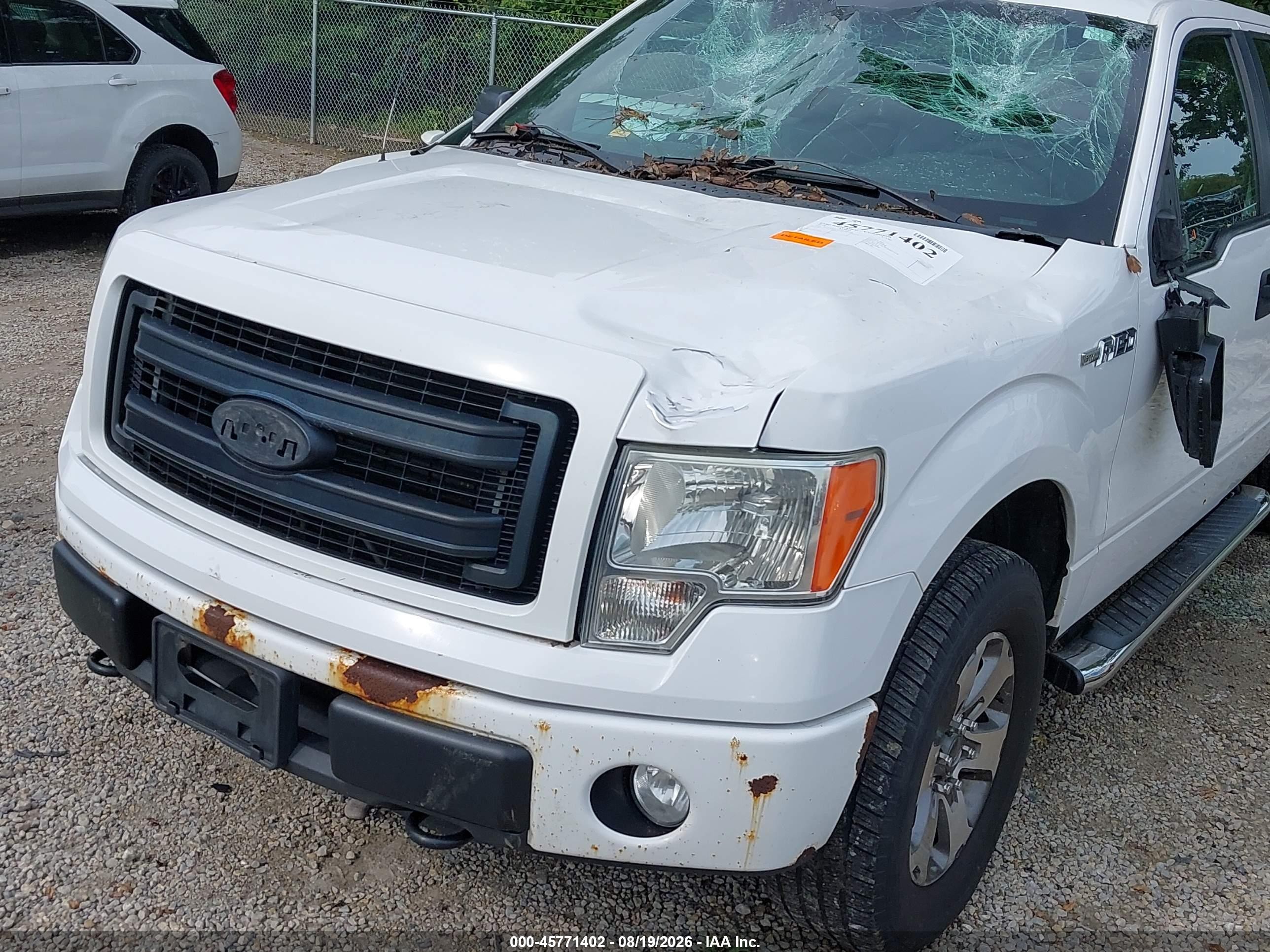 2014 Ford F-150 Stx Белый vin: 1FTFX1EFXEKD90156