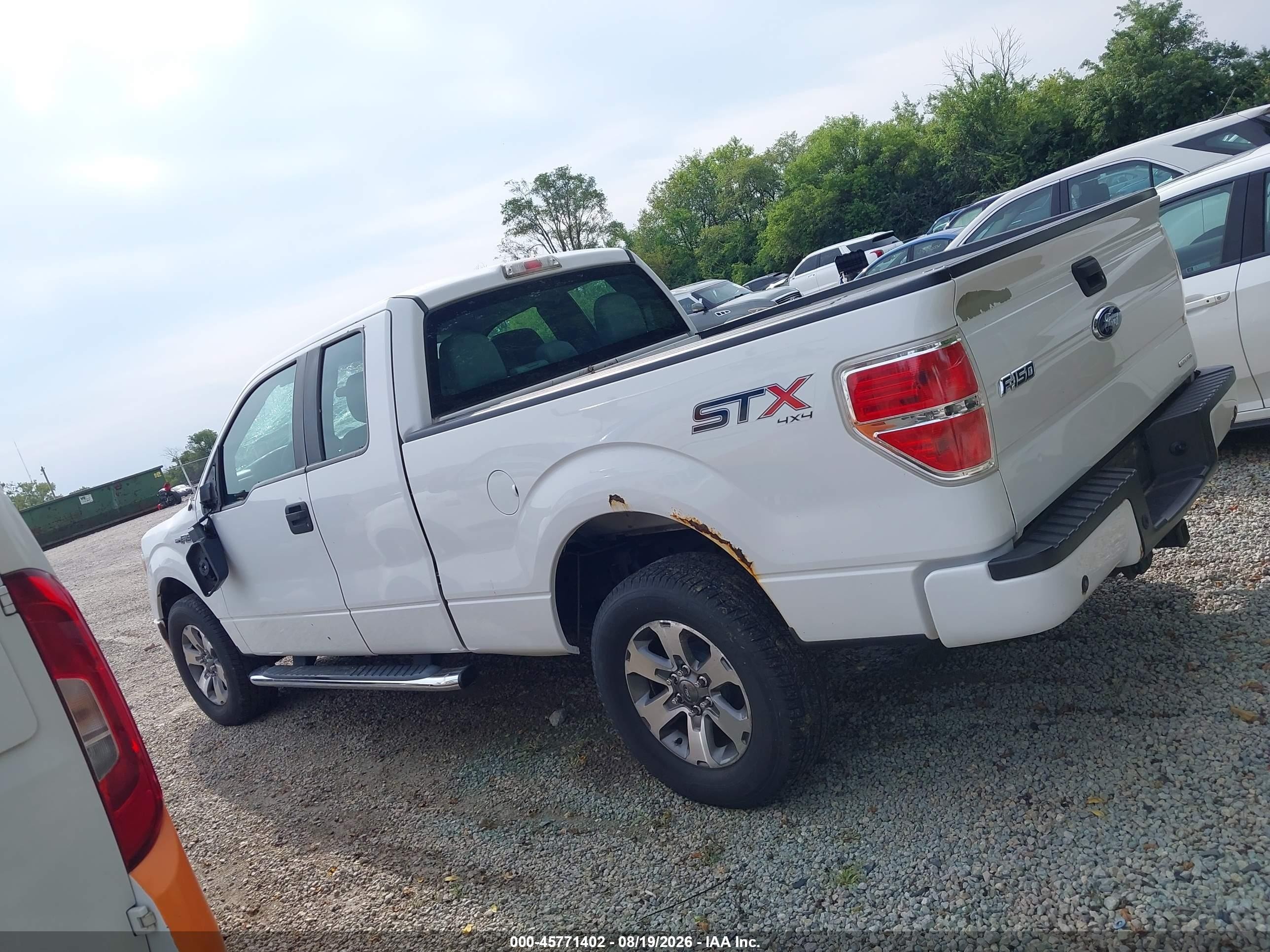 2014 Ford F-150 Stx Белый vin: 1FTFX1EFXEKD90156
