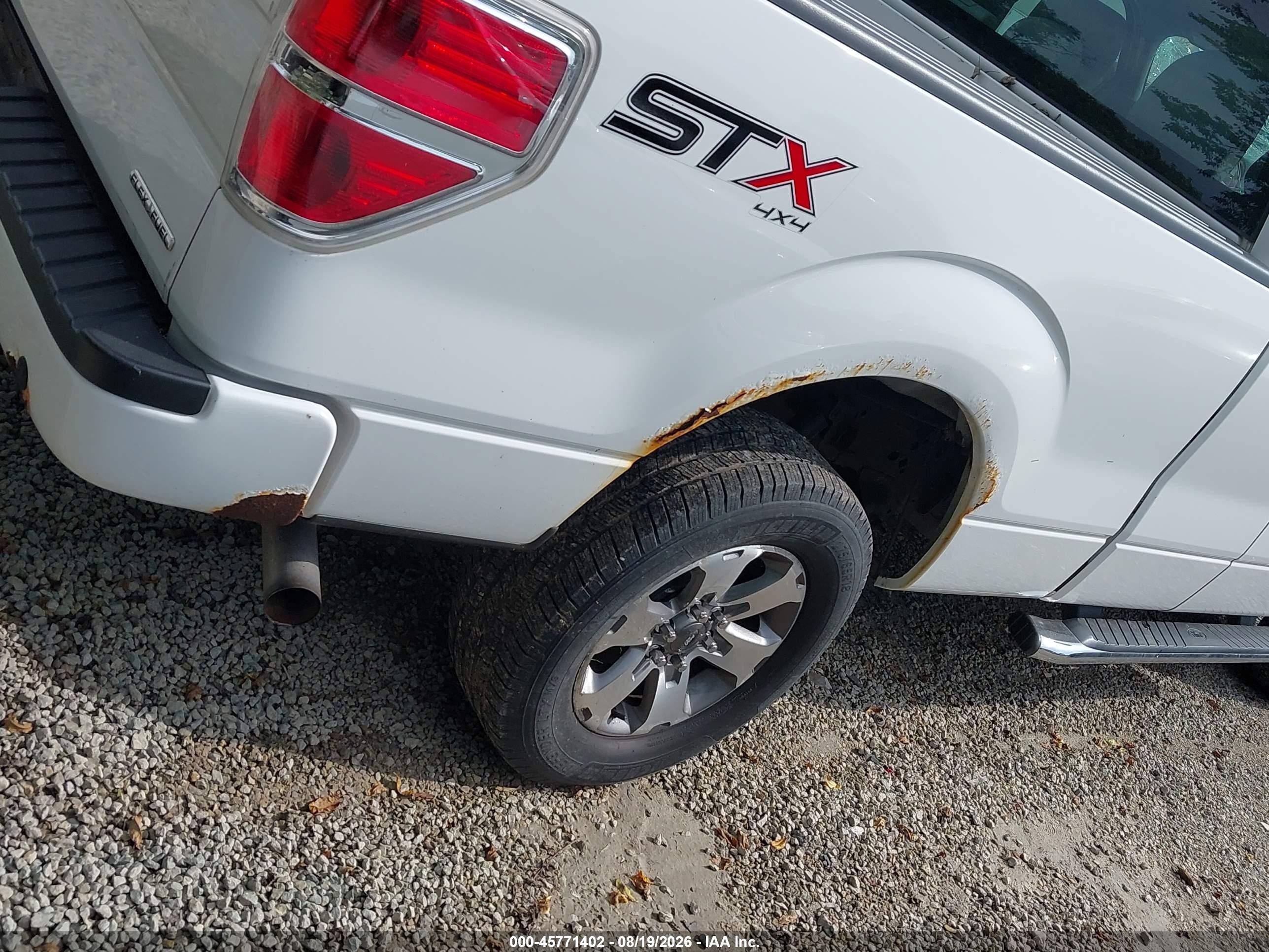 2014 Ford F-150 Stx Белый vin: 1FTFX1EFXEKD90156