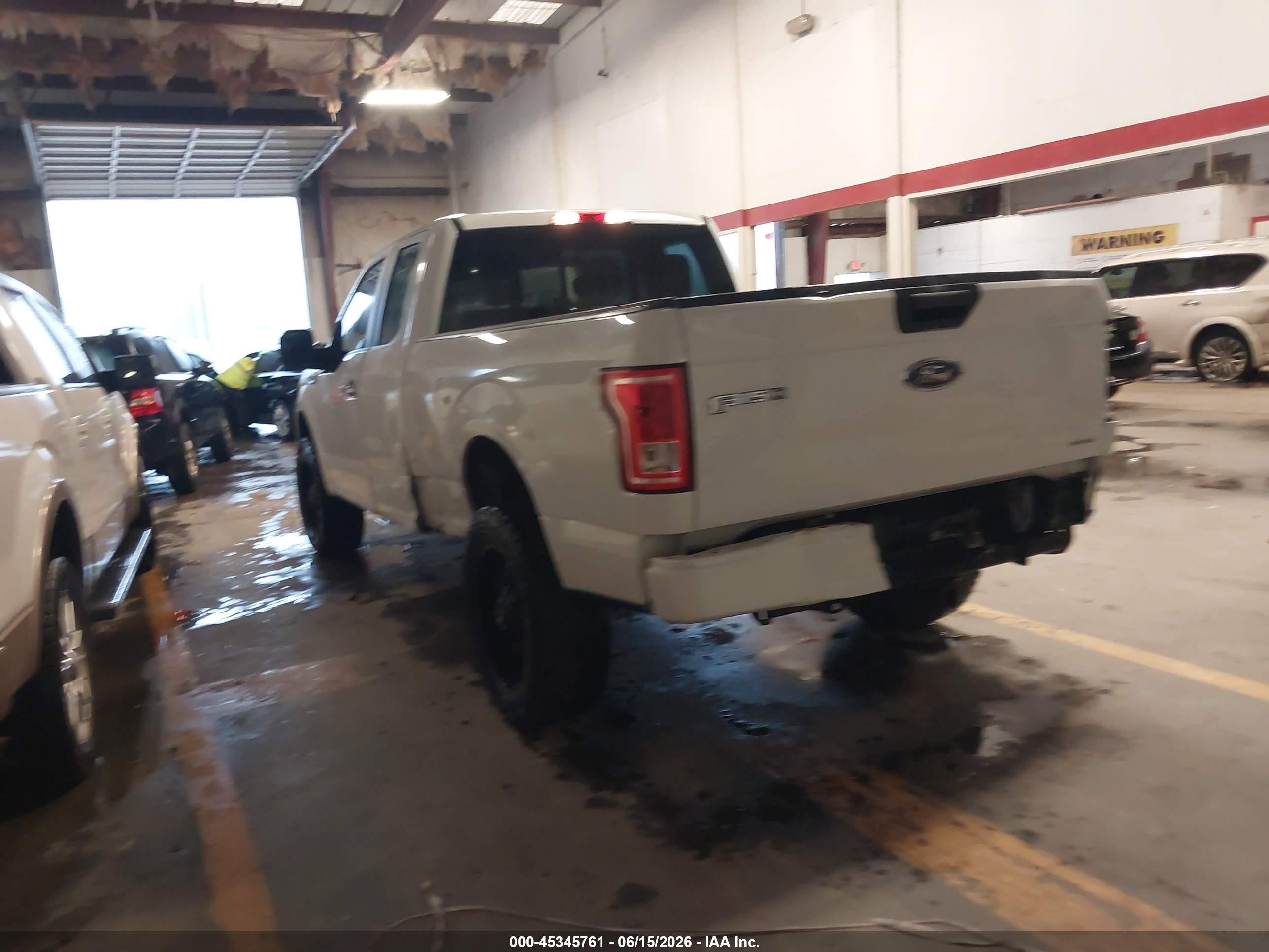 2015 Ford F-150 Xl White vin: 1FTFX1EFXFFA68479