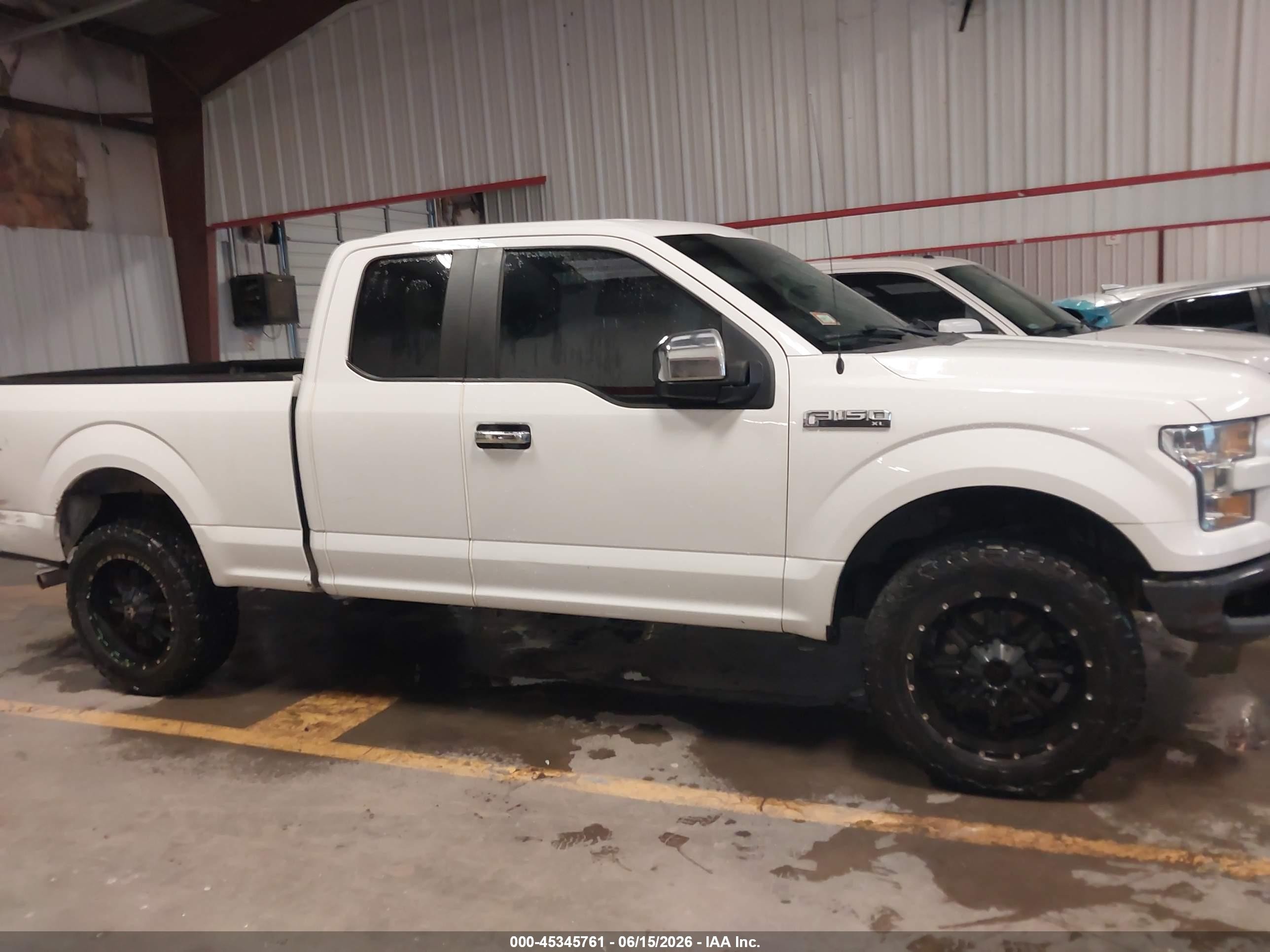 2015 Ford F-150 Xl White vin: 1FTFX1EFXFFA68479