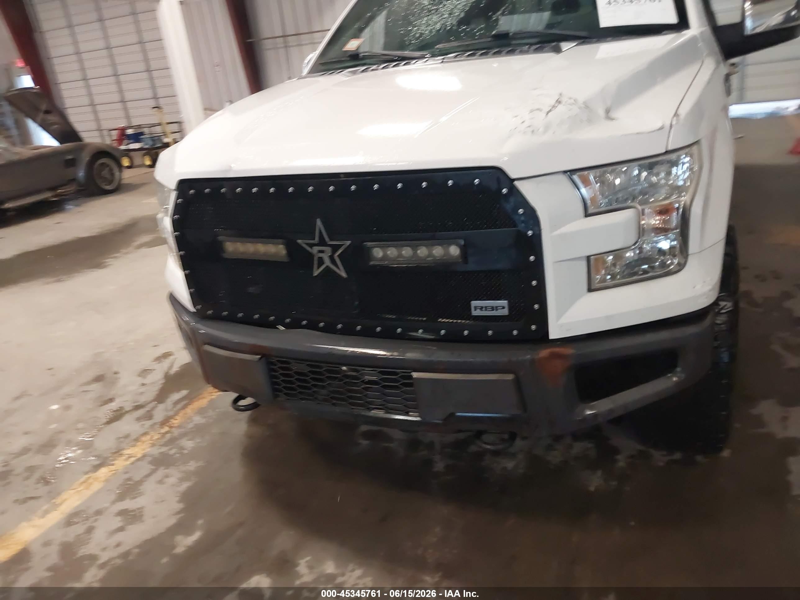 2015 Ford F-150 Xl White vin: 1FTFX1EFXFFA68479