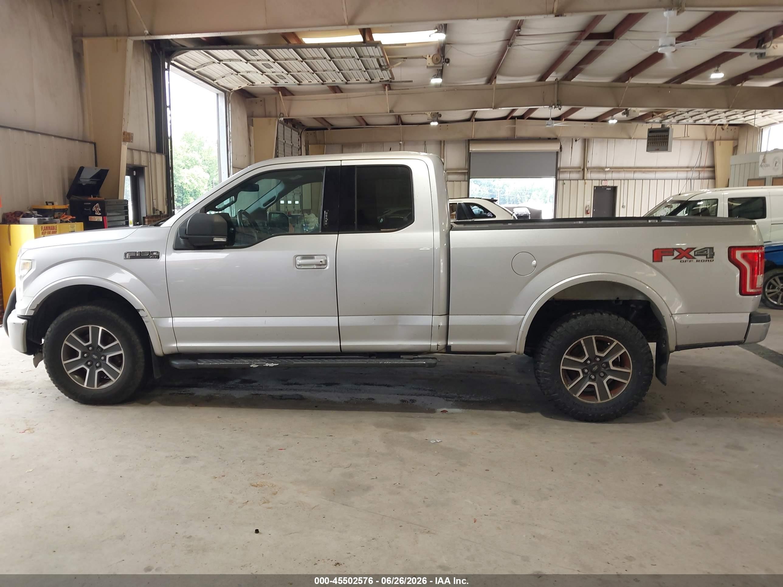2015 Ford F-150 Lariat/xl/xlt Silver vin: 1FTFX1EFXFFC69461