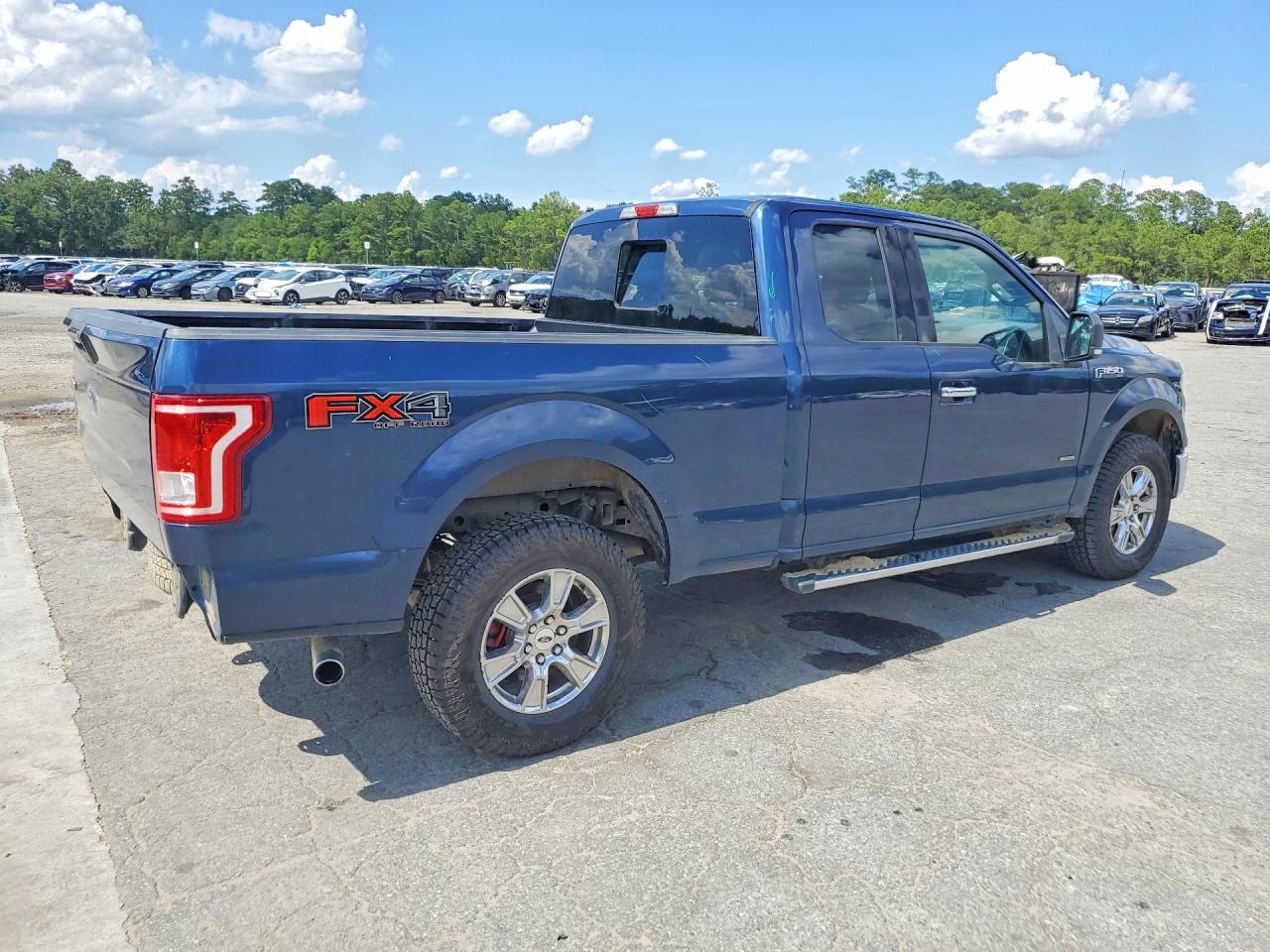 2015 Ford F150 Super Cab Blue vin: 1FTFX1EG0FKD75868