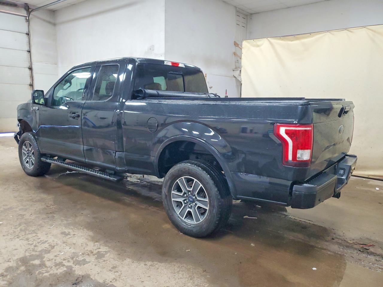 2015 Ford F150 Super Cab Black vin: 1FTFX1EG3FFA68445