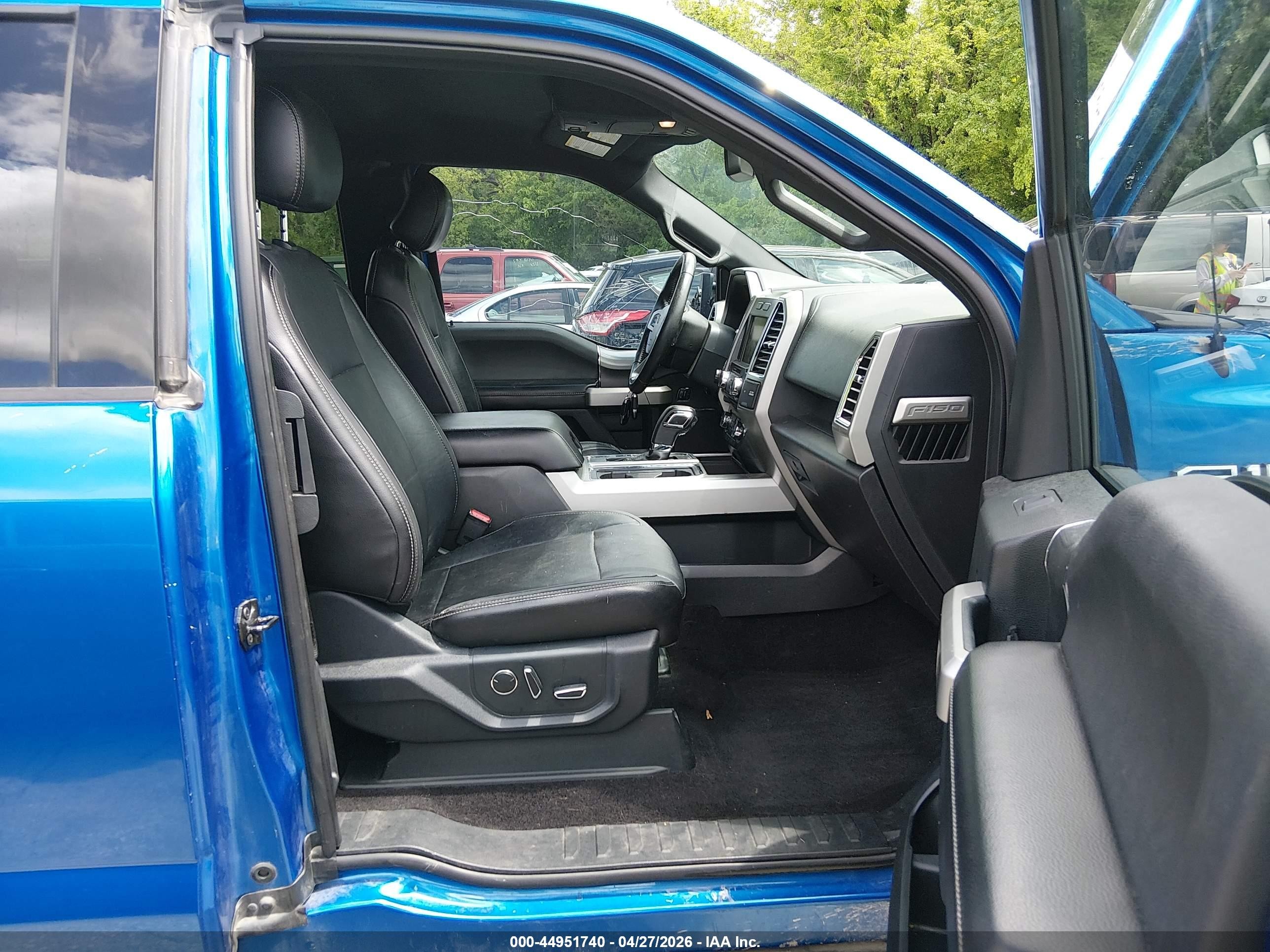 2015 Ford F-150 Lariat Blue vin: 1FTFX1EG5FKE16933