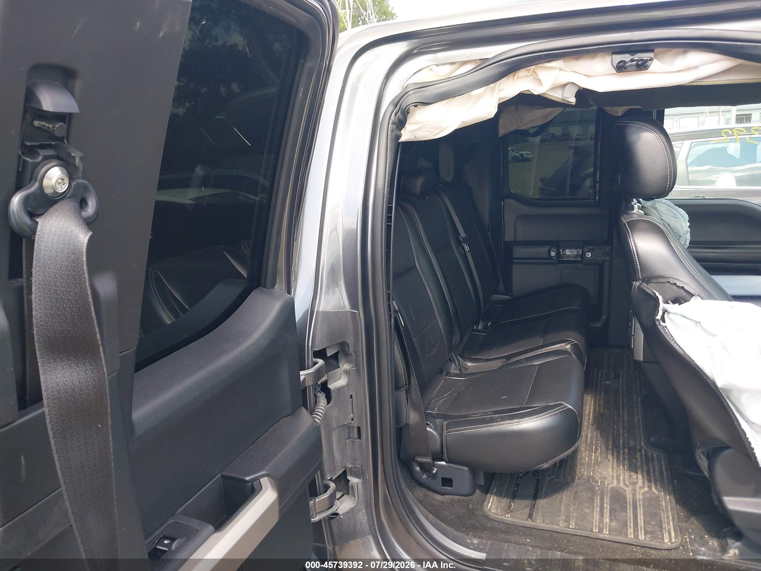 2015 Ford F-150 Lariat Gray vin: 1FTFX1EG7FKD07857