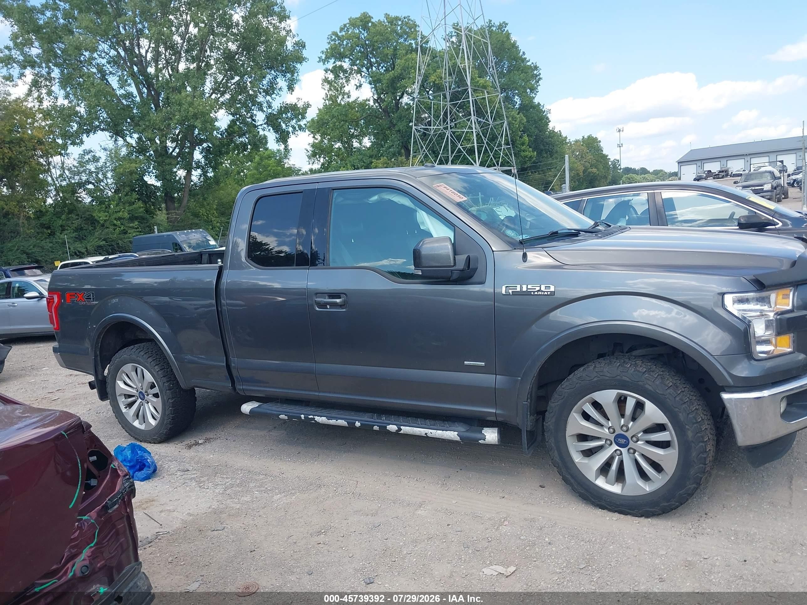 2015 Ford F-150 Lariat Gray vin: 1FTFX1EG7FKD07857