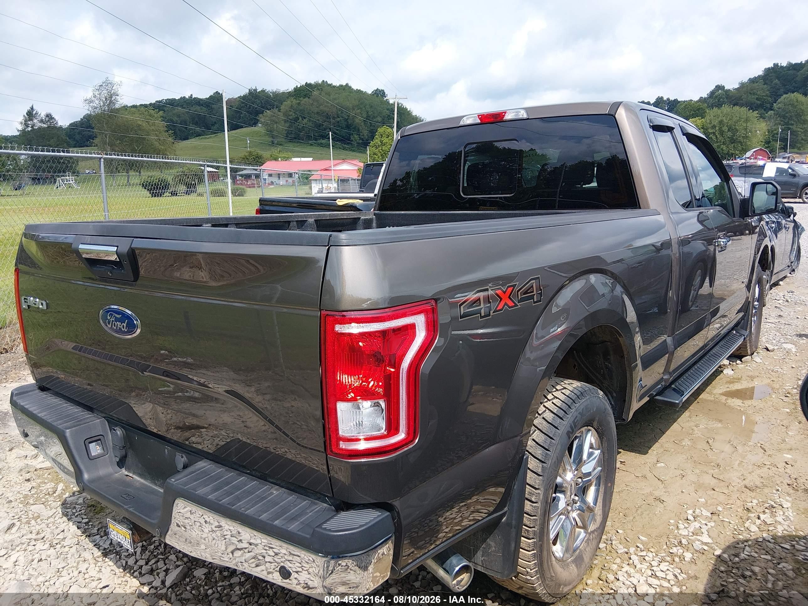 2017 Ford F-150 Xlt Brown vin: 1FTFX1EG8HFB31672