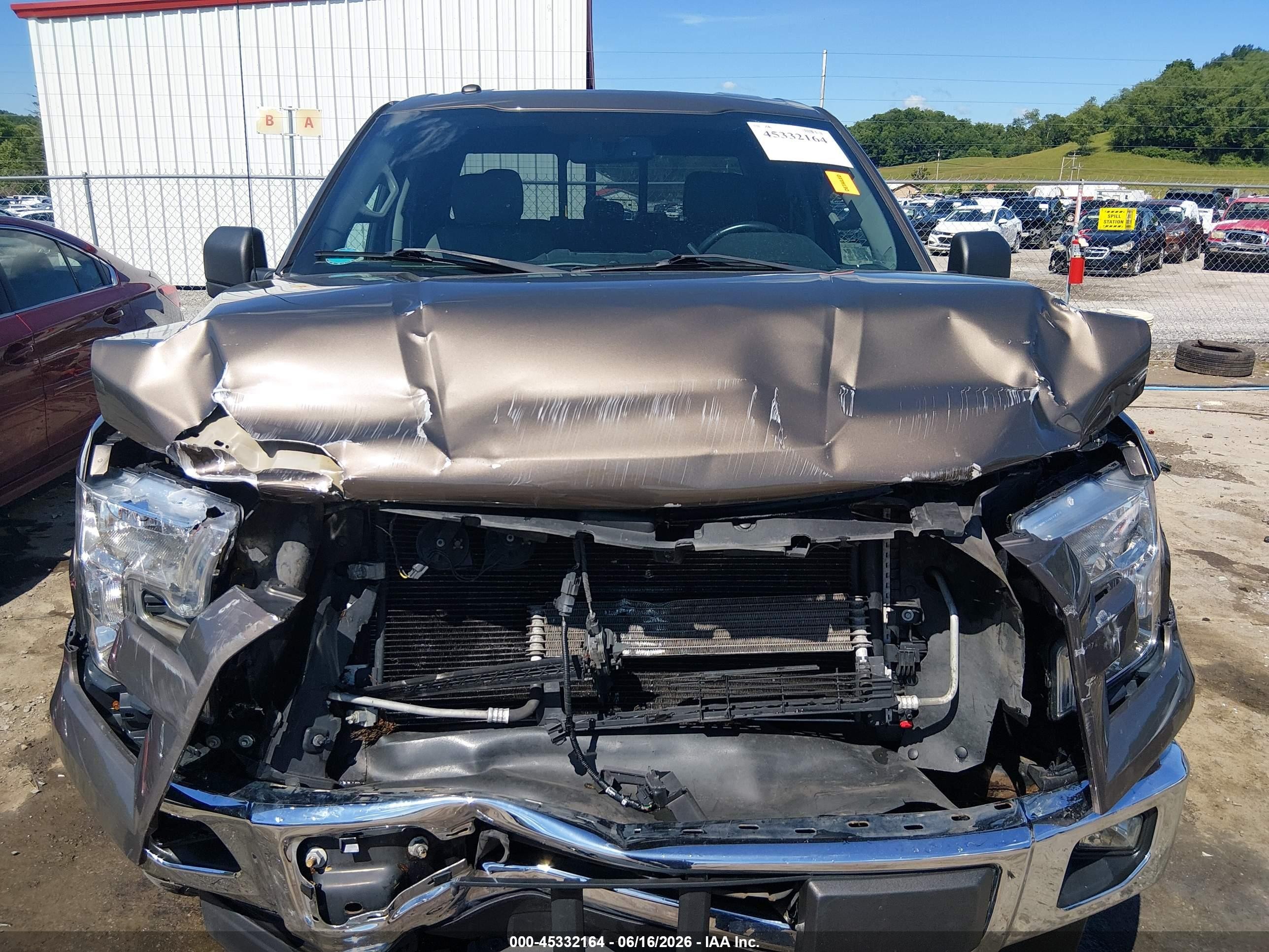 2017 Ford F-150 Xlt Brown vin: 1FTFX1EG8HFB31672