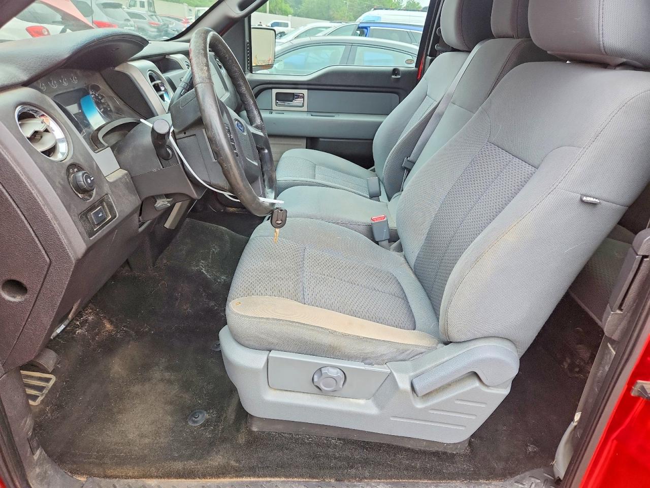 2011 Ford F150 Super Cab Red vin: 1FTFX1ET0BFA97358