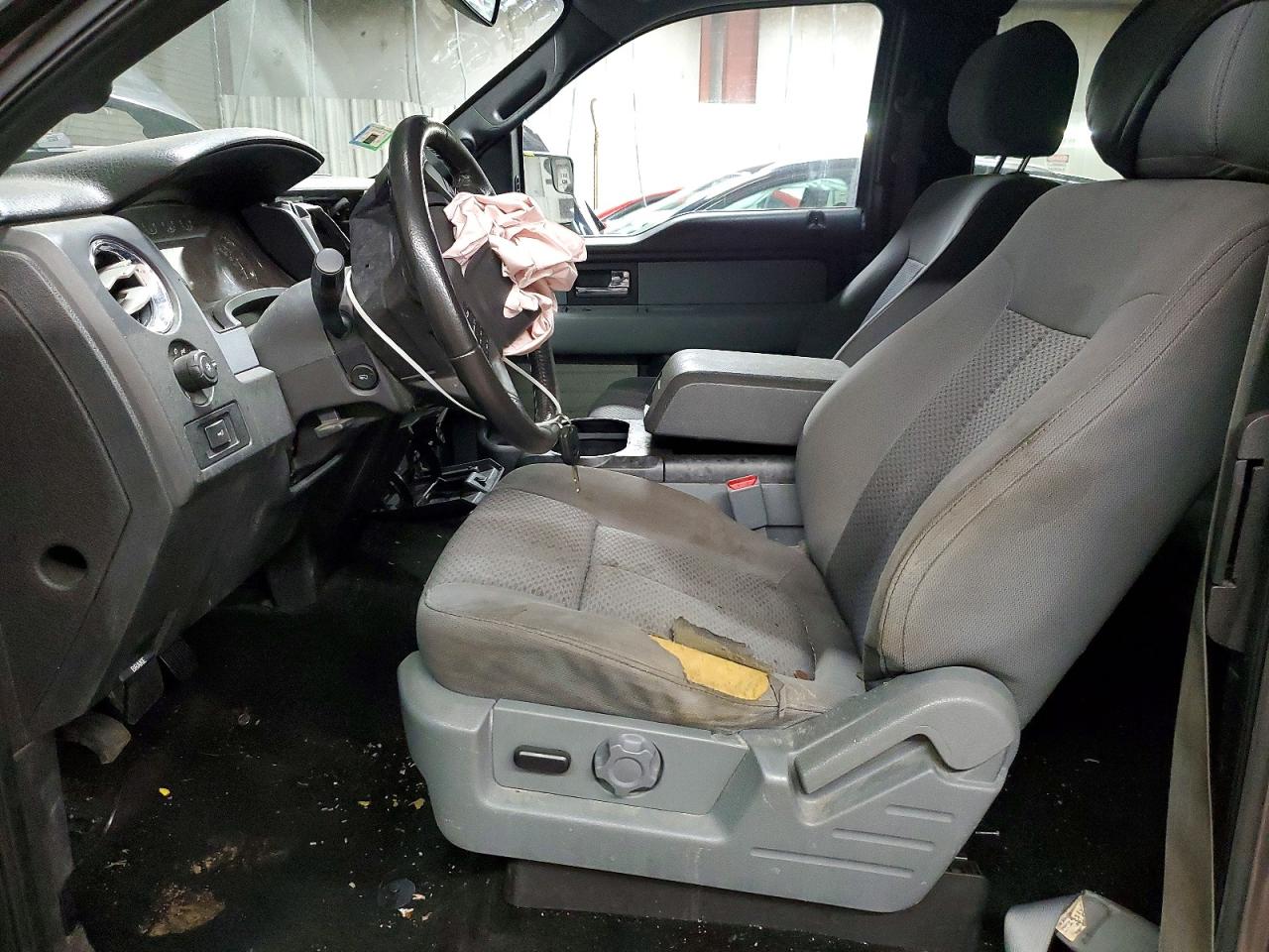 2013 Ford F150 Super Cab Gray vin: 1FTFX1ET0DFB43709