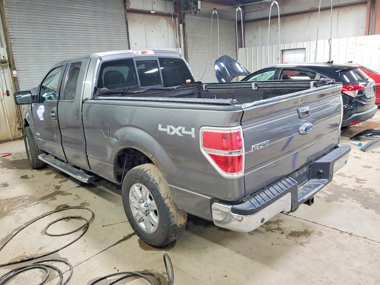 2013 Ford F150 Super Cab Gray vin: 1FTFX1ET0DFB43709