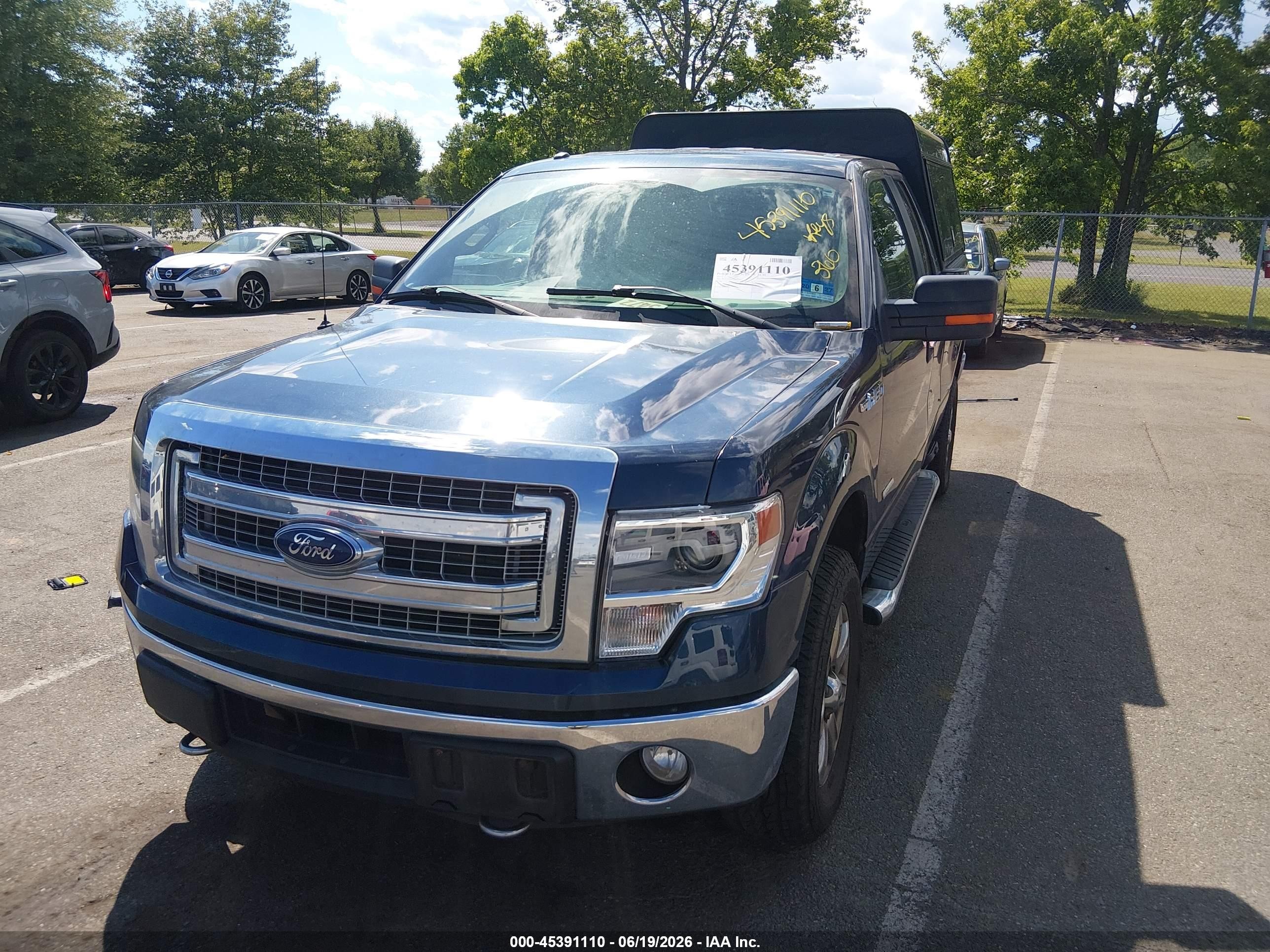 2014 Ford F-150 Xlt Blue vin: 1FTFX1ET0EFD02312