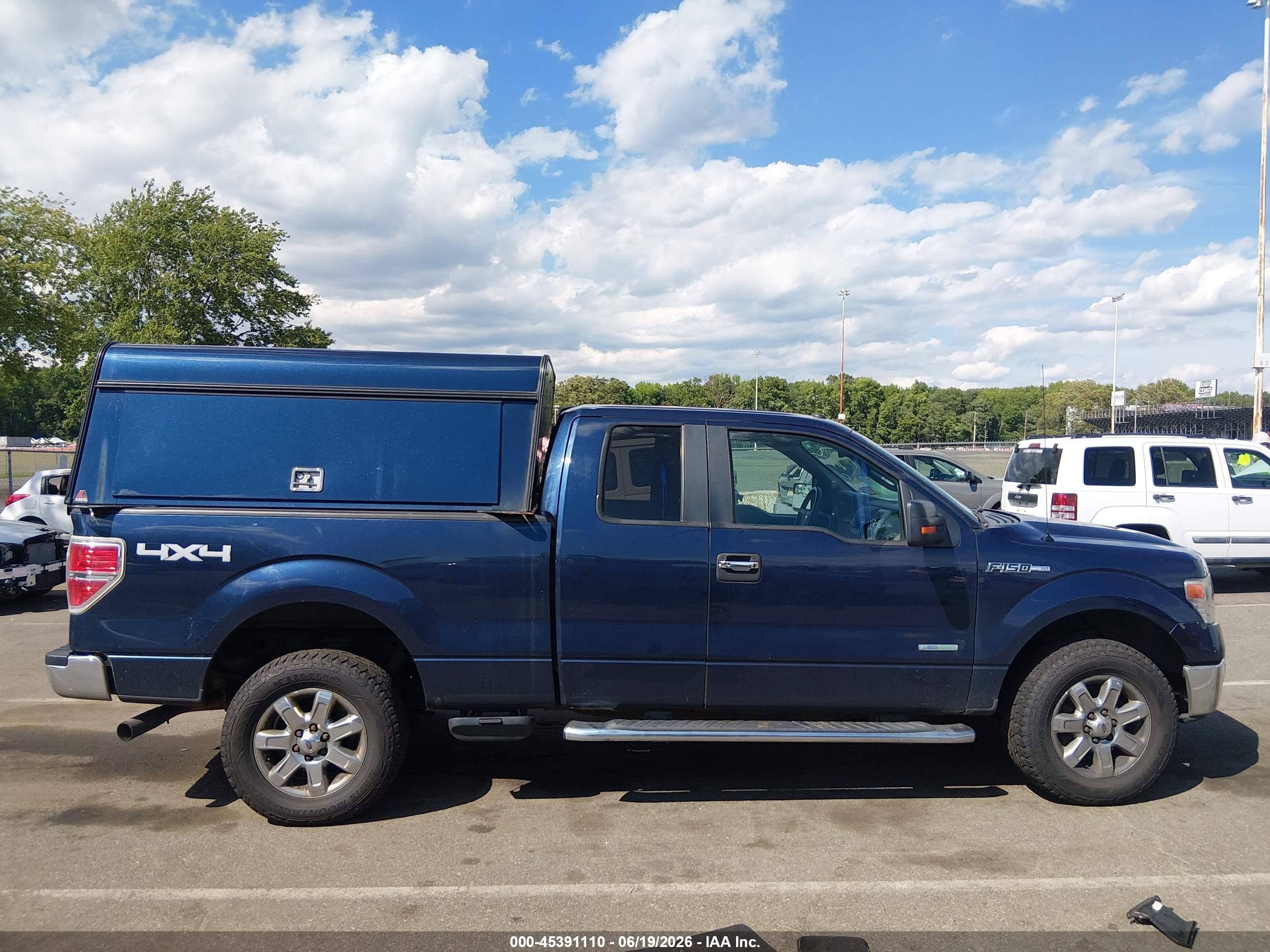 2014 Ford F-150 Xlt Blue vin: 1FTFX1ET0EFD02312