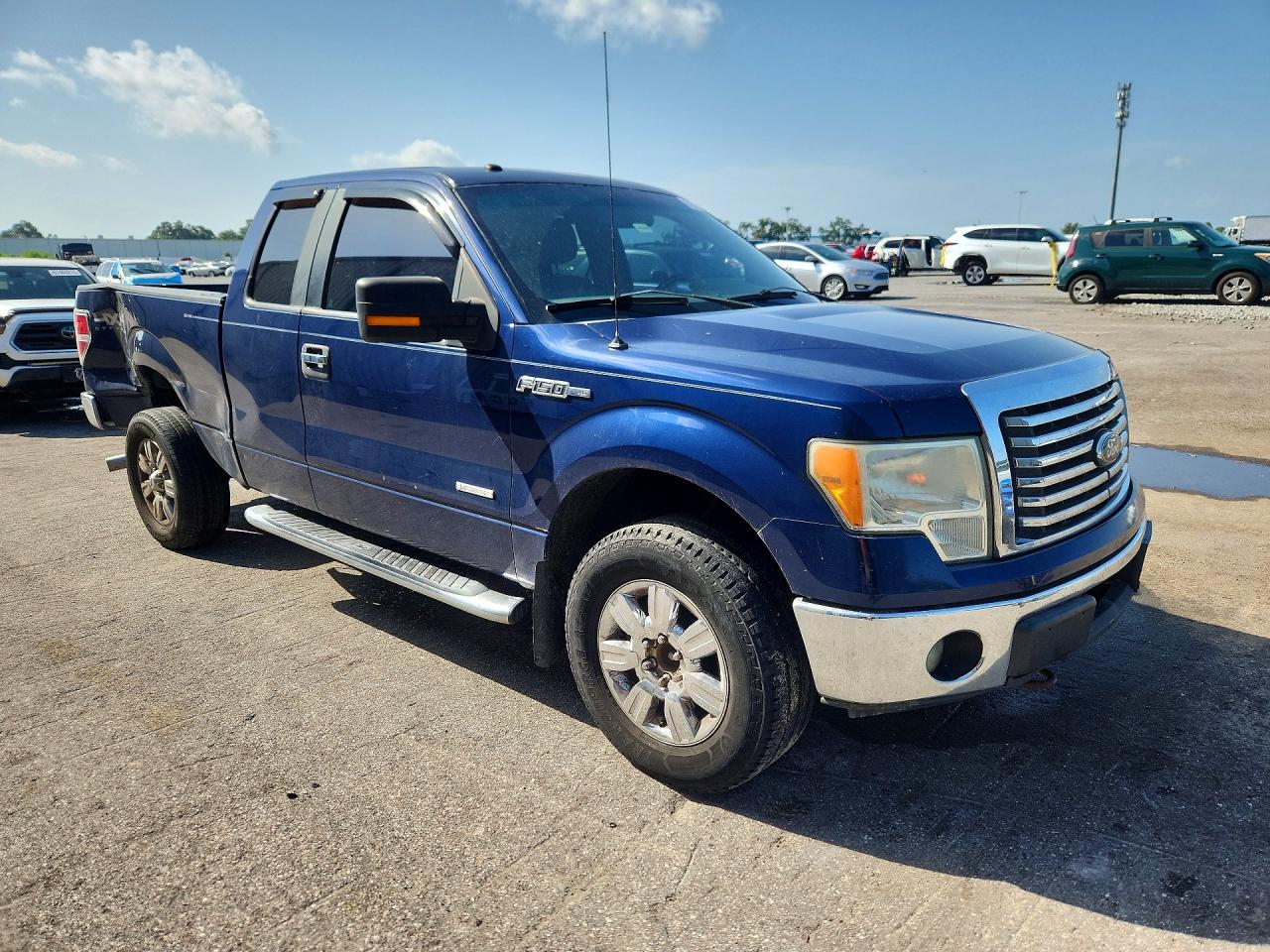 2012 Ford F150 Super Cab Blue vin: 1FTFX1ET1CFA19026