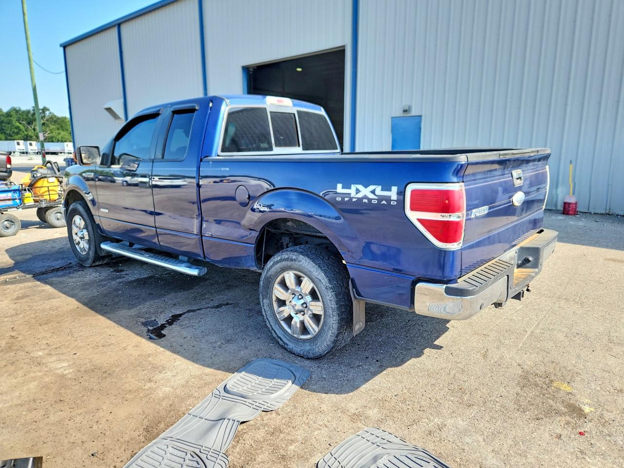 2012 Ford F150 Super Cab Blue vin: 1FTFX1ET1CFA19026