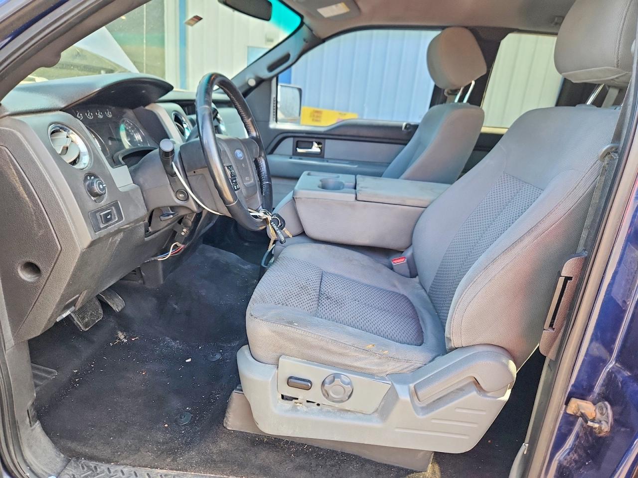2012 Ford F150 Super Cab Blue vin: 1FTFX1ET1CFA19026