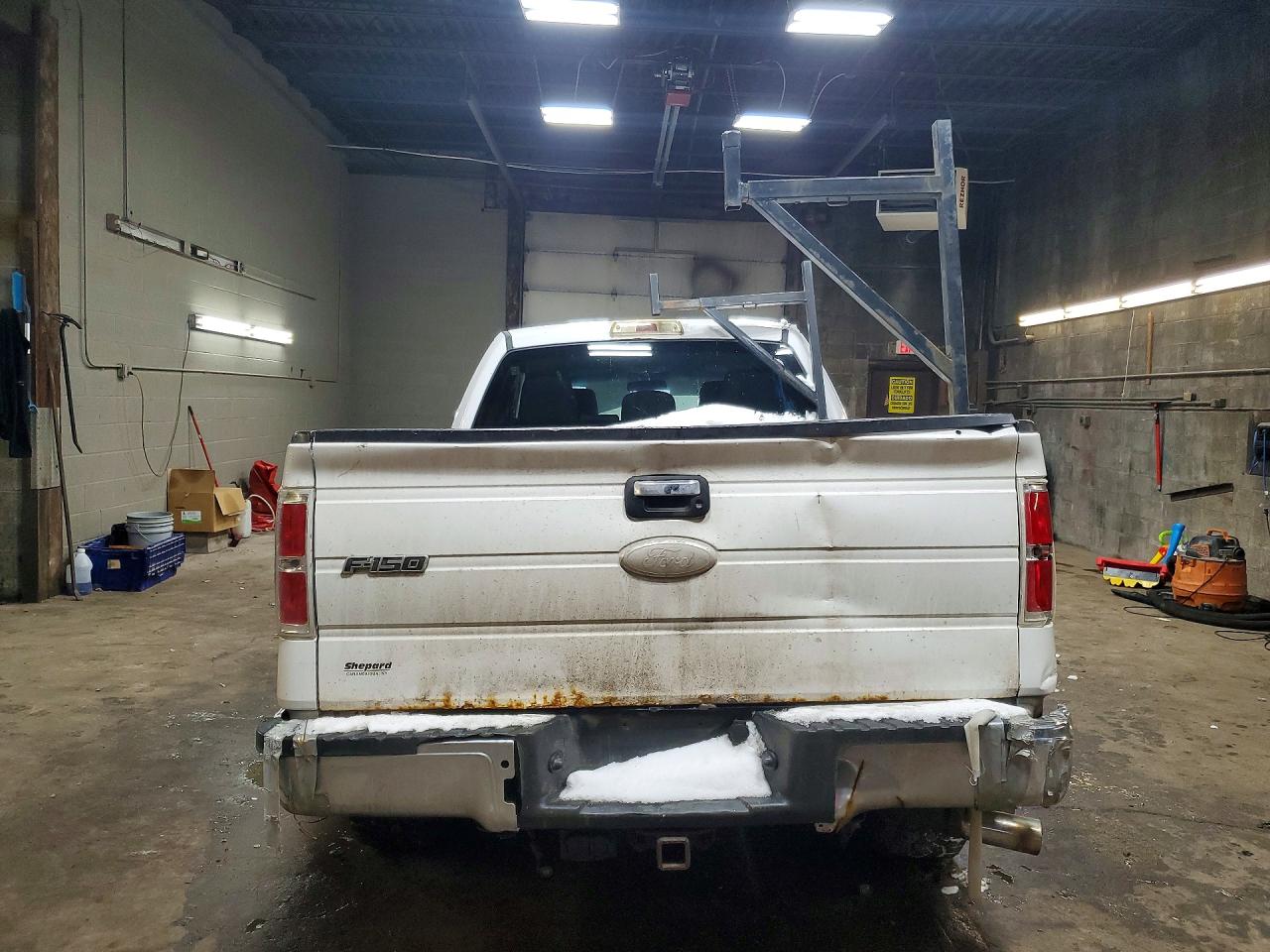 2012 Ford F150 Super Cab White vin: 1FTFX1ET1CFA37395