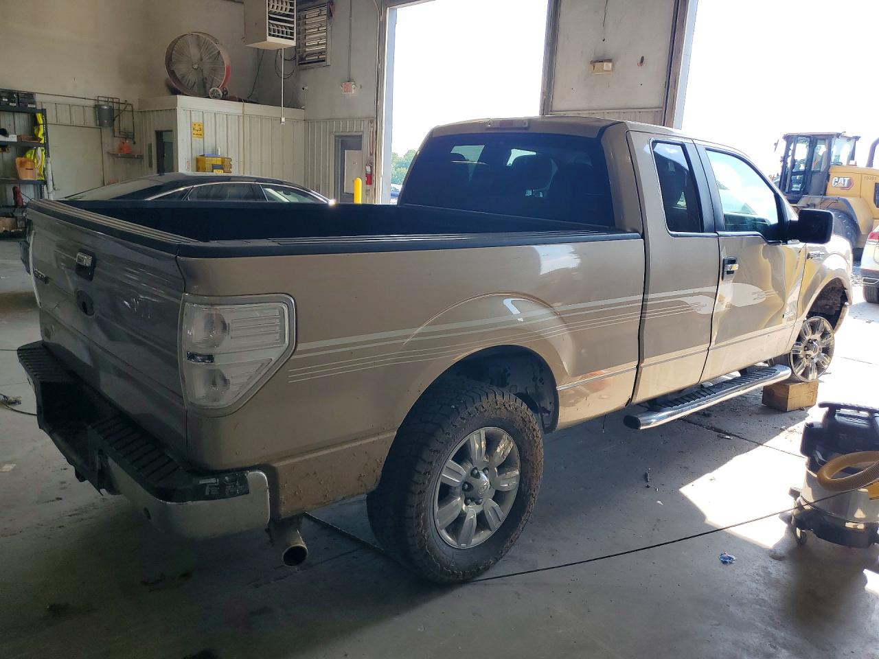 2012 Ford F150 Super Cab Золотой vin: 1FTFX1ET1CFA56190