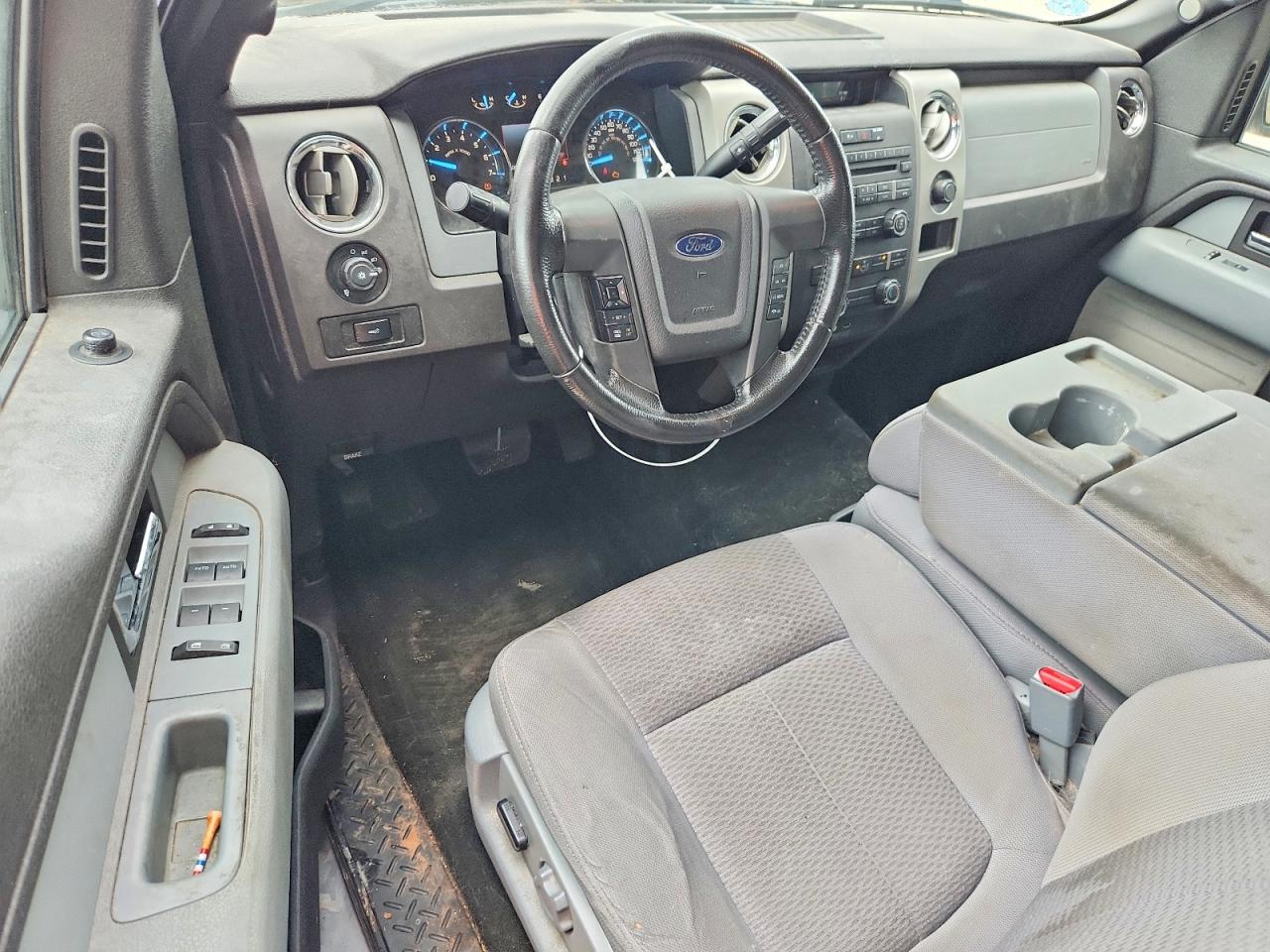 2012 Ford F150 Super Cab Silver vin: 1FTFX1ET1CFB22401