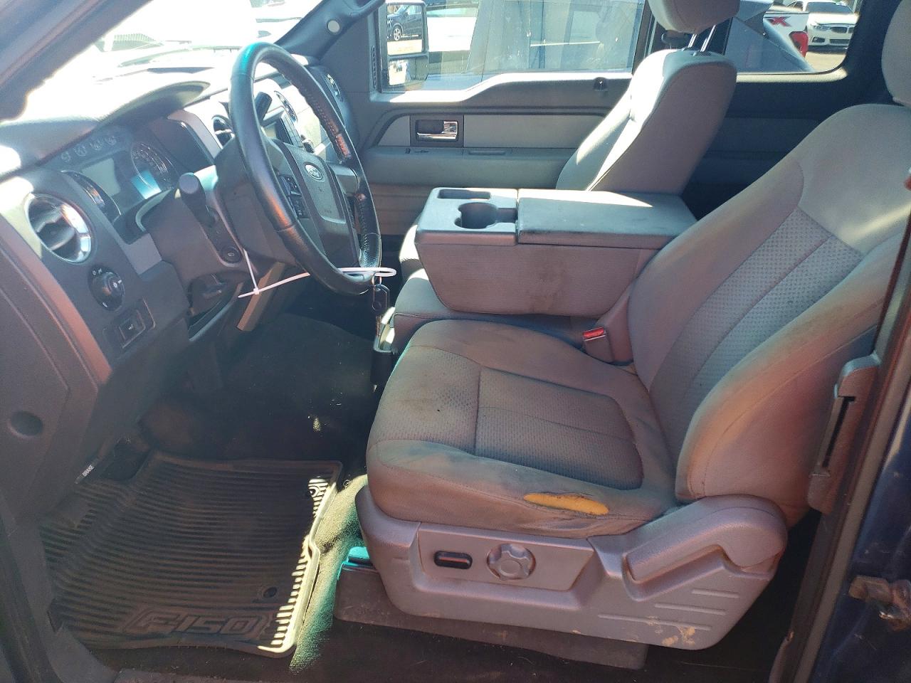 2013 Ford F150 Super Cab Blue vin: 1FTFX1ET1DFA49581