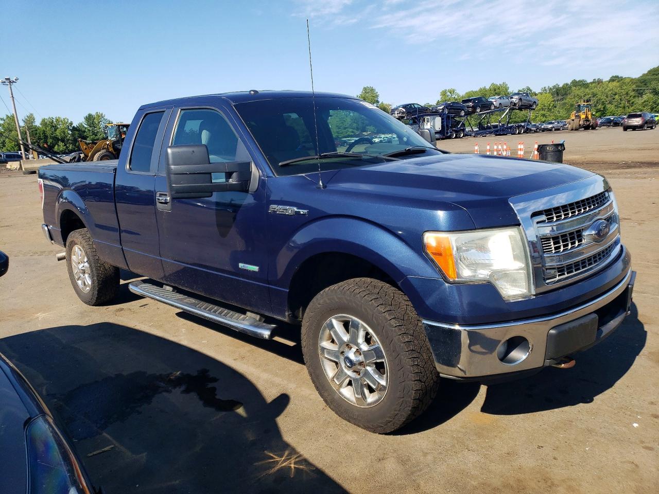 2013 Ford F150 Super Cab Blue vin: 1FTFX1ET1DFA49581