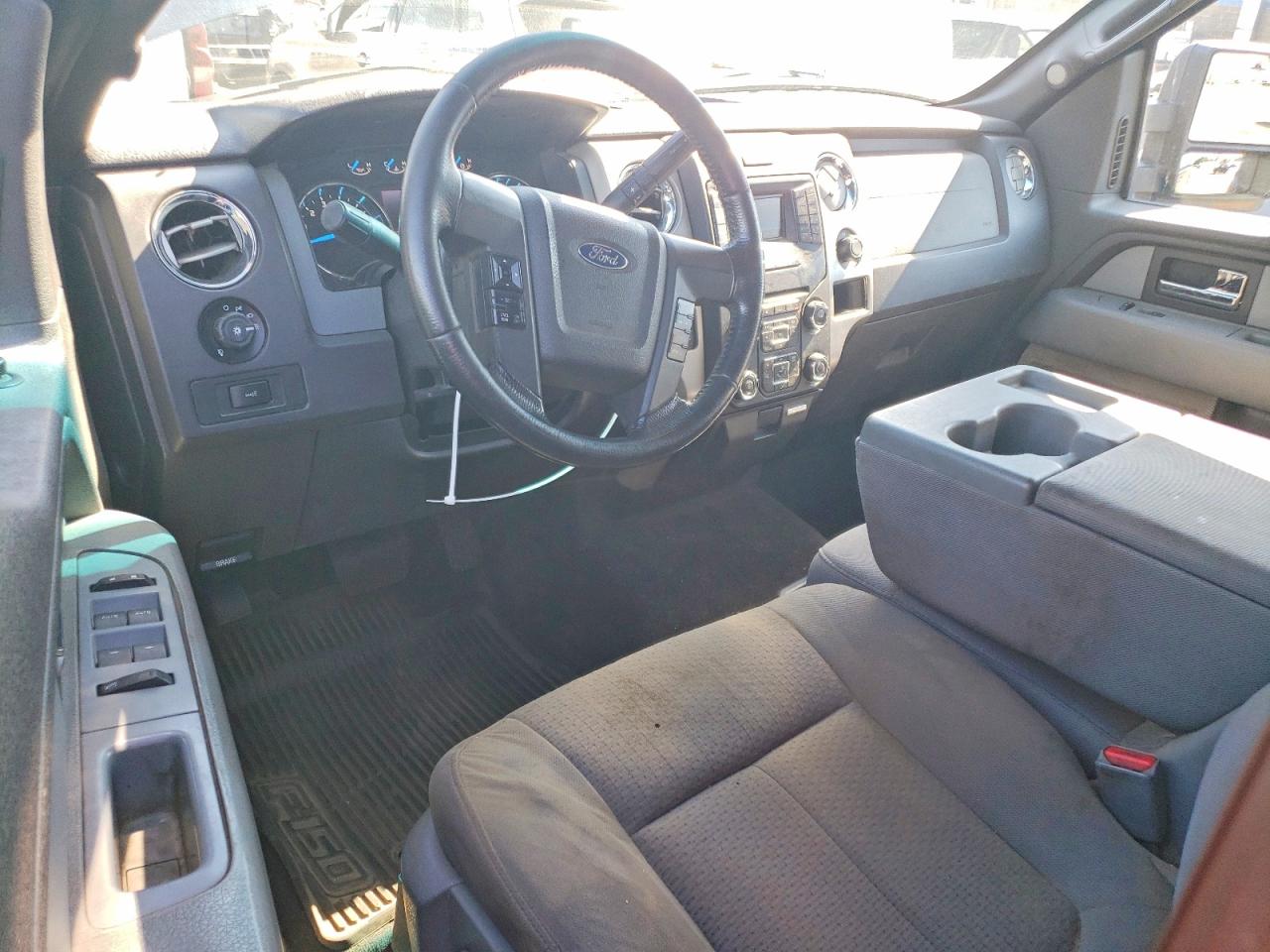 2013 Ford F150 Super Cab Blue vin: 1FTFX1ET1DFA49581