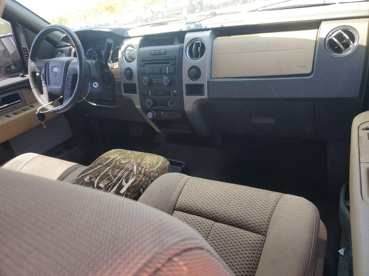 2011 Ford F150 Super Cab Tan vin: 1FTFX1ET2BFB76286