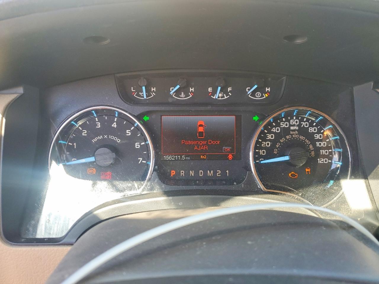 2011 Ford F150 Super Cab Tan vin: 1FTFX1ET2BFB76286