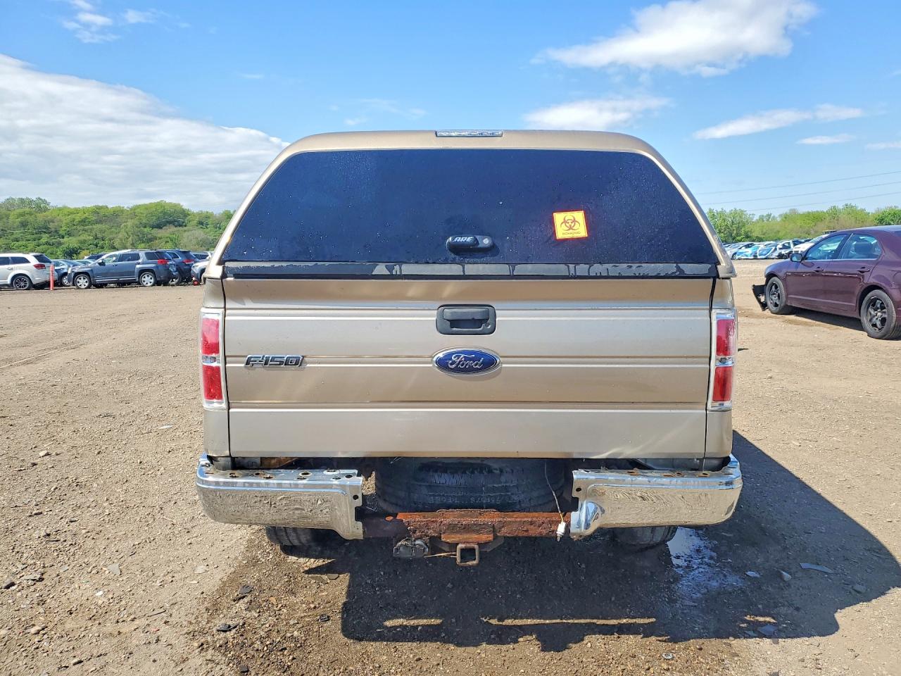 2011 Ford F150 Super Cab Tan vin: 1FTFX1ET2BFB76286