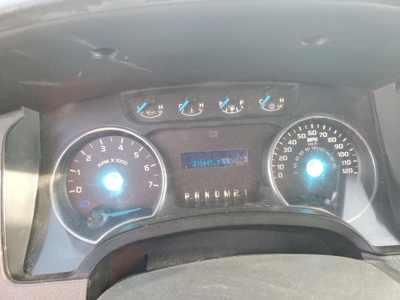 2013 Ford F150 Super Cab White vin: 1FTFX1ET2DFA07274