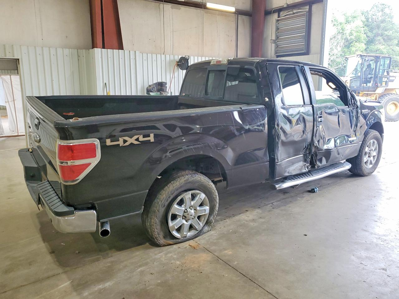 2013 Ford F150 Super Cab Black vin: 1FTFX1ET2DFA53252