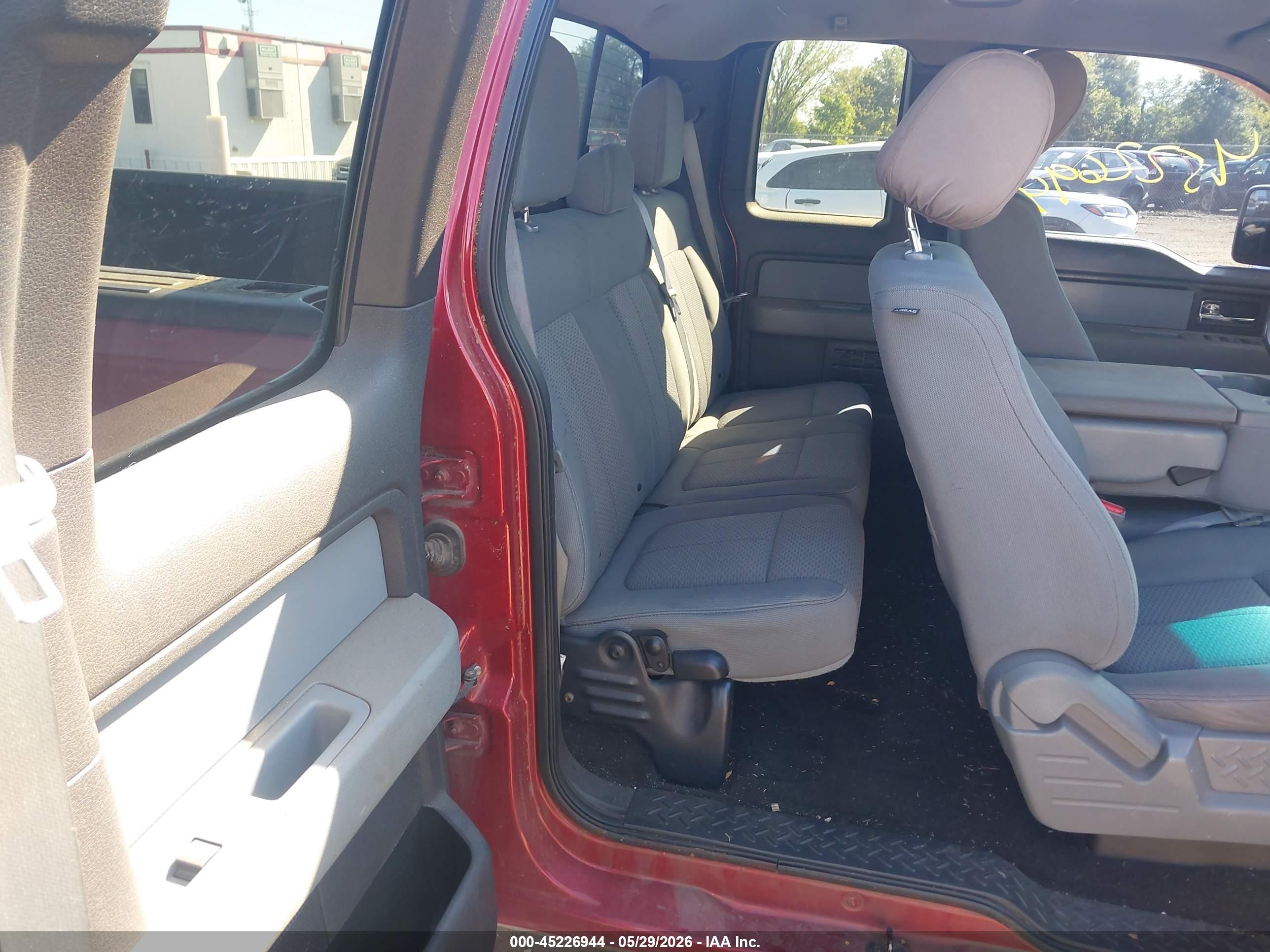 2013 Ford F-150 Xlt Red vin: 1FTFX1ET2DFE09814