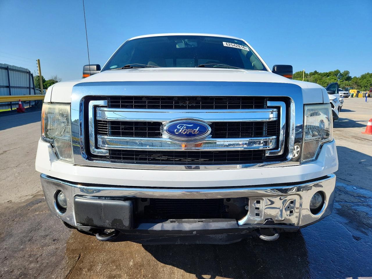 2013 Ford F150 Super Cab Белый vin: 1FTFX1ET2DKD66213