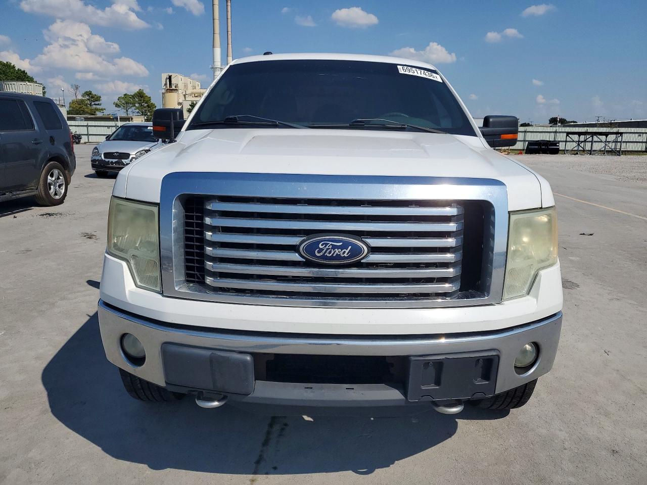 2011 Ford F150 Super Cab White vin: 1FTFX1ET3BFB23600